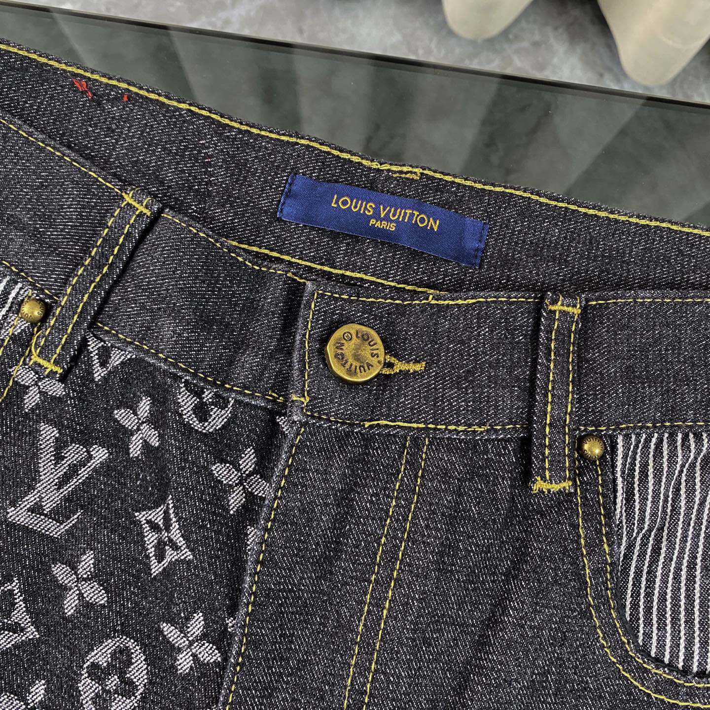 LuxluxHouse Best Quality Clothes Pants Louis Vuitton