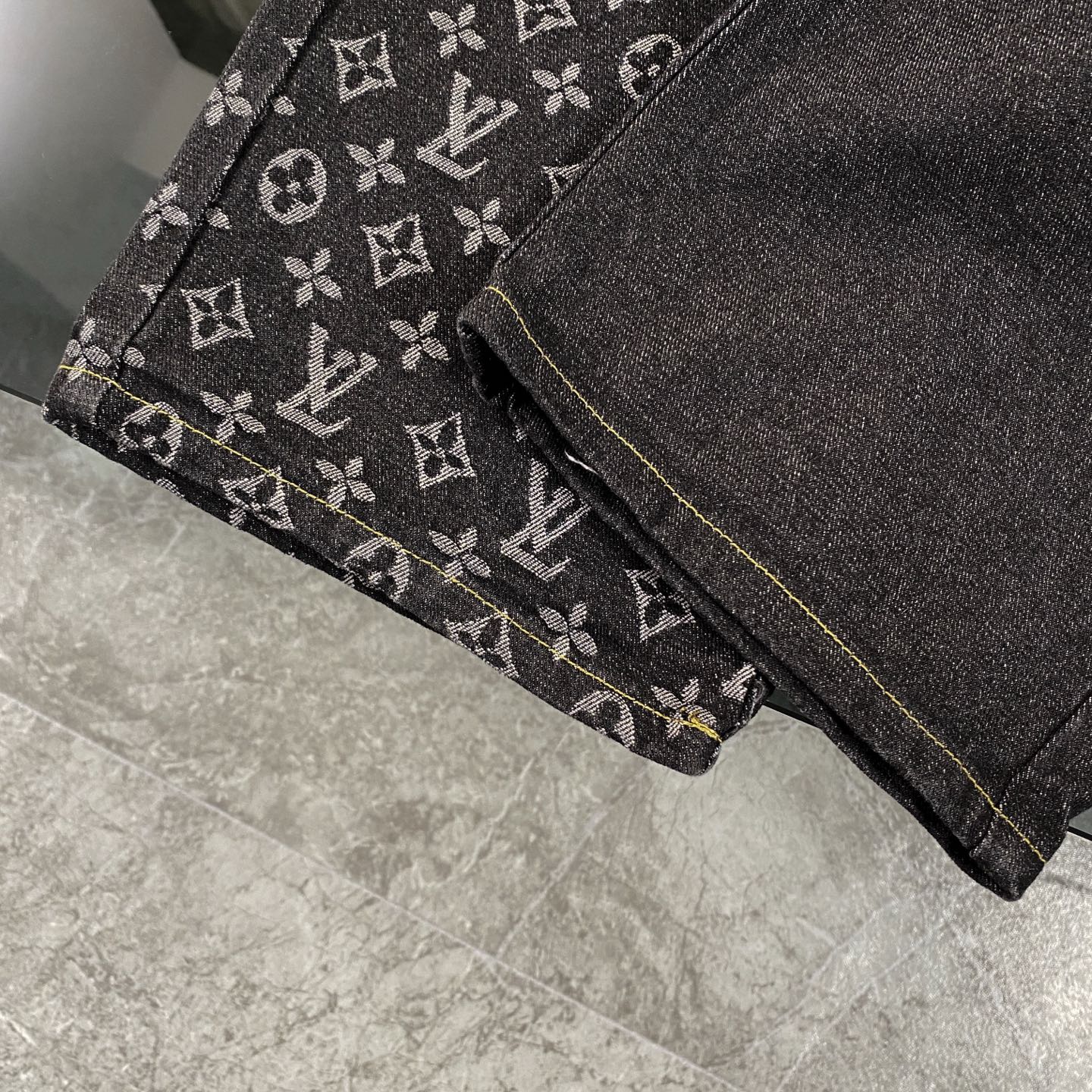 LuxluxHouse Best Quality Clothes Pants Louis Vuitton