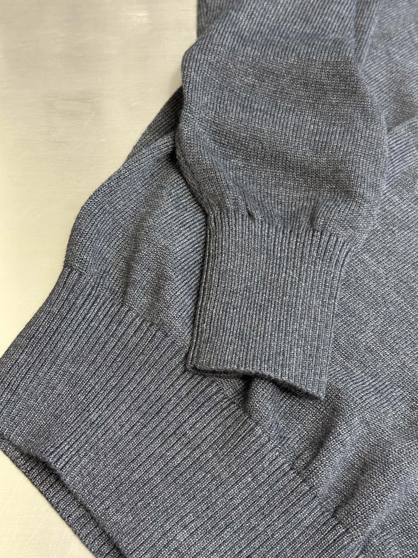 LuxluxHouse Best Quality Clothes Amiri Hoodie & Sweater