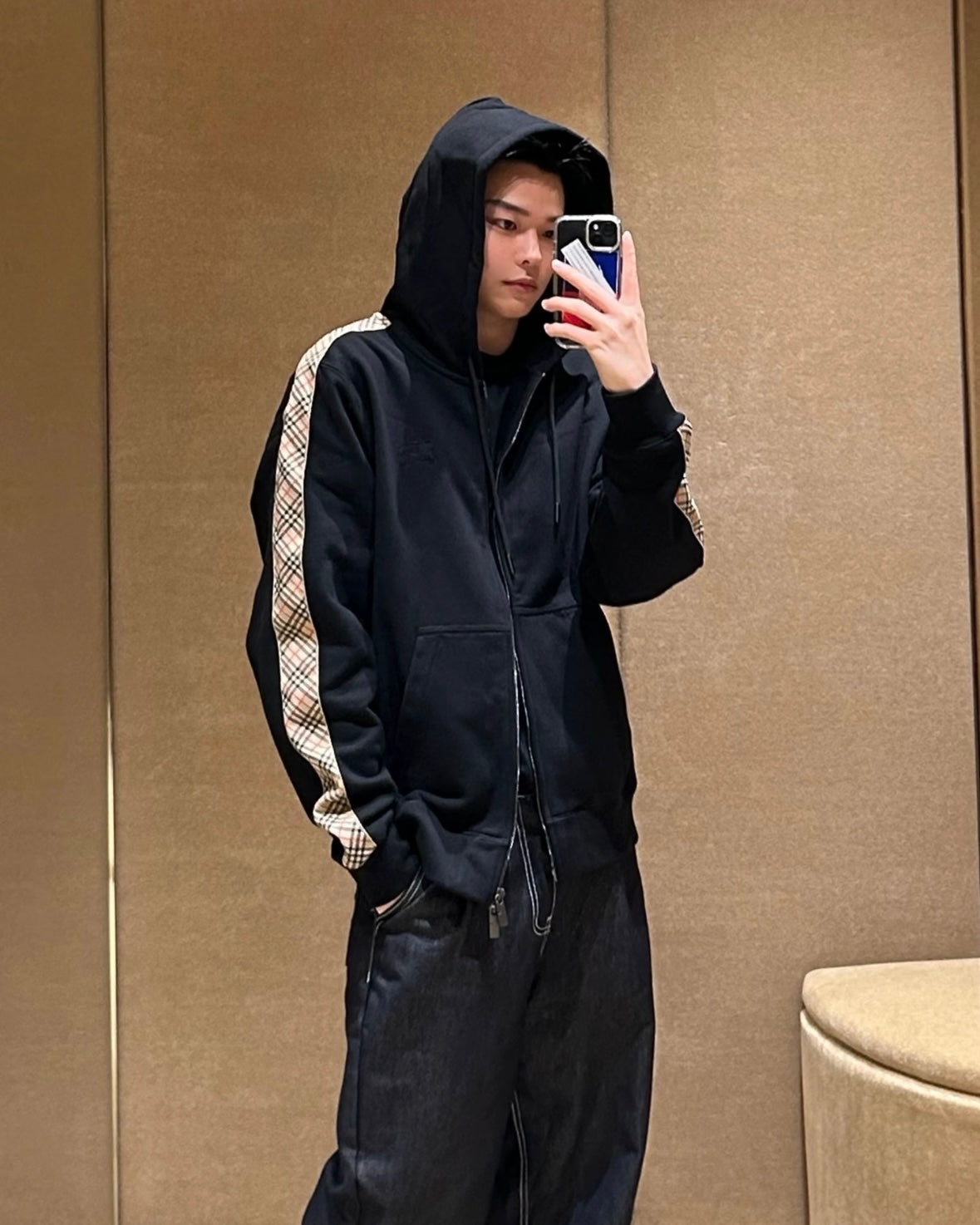 LuxluxHouse Best Quality Clothes Burberry