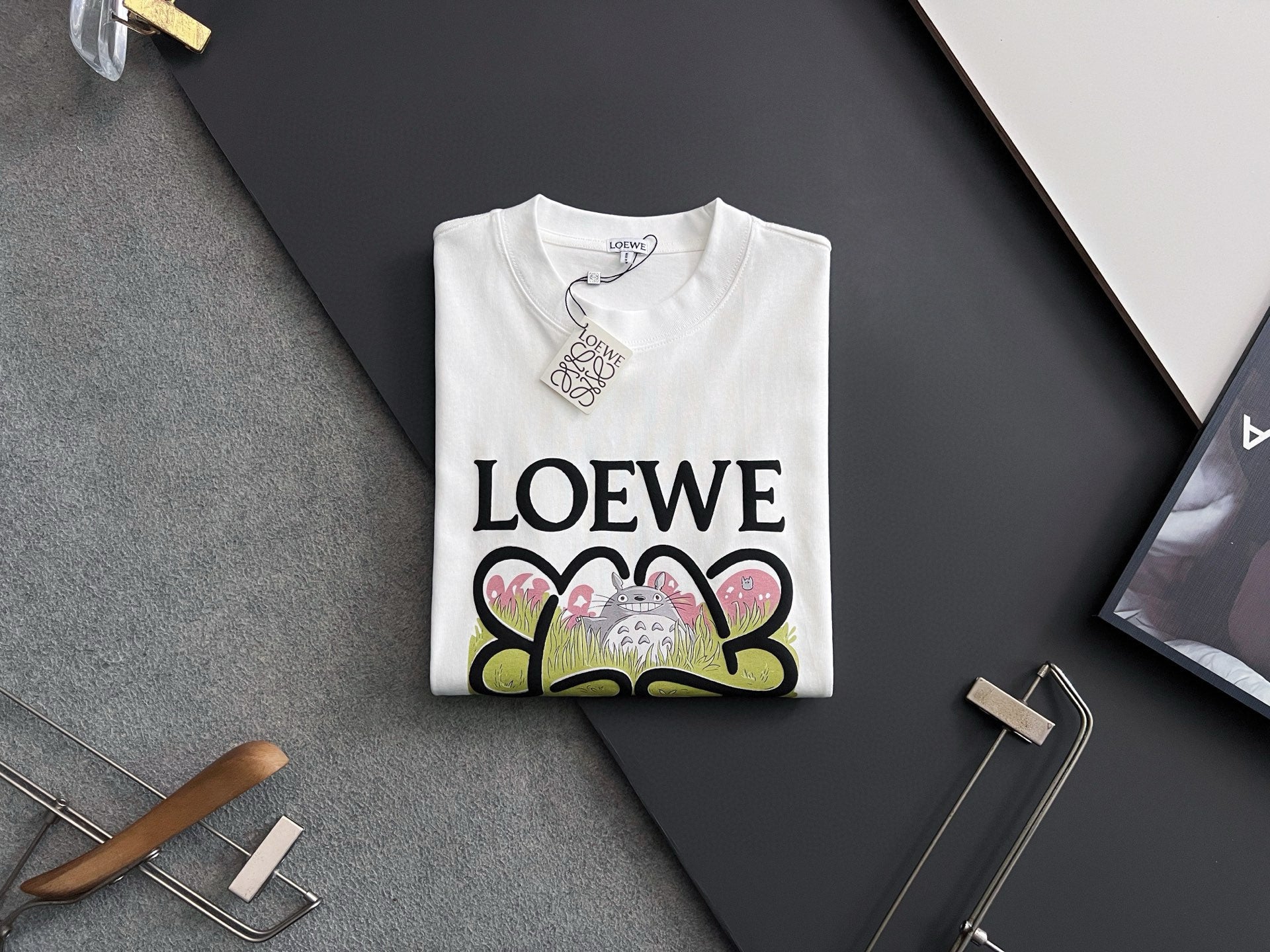 LuxluxHouse Best Quality Clothes T-shirt Loewe