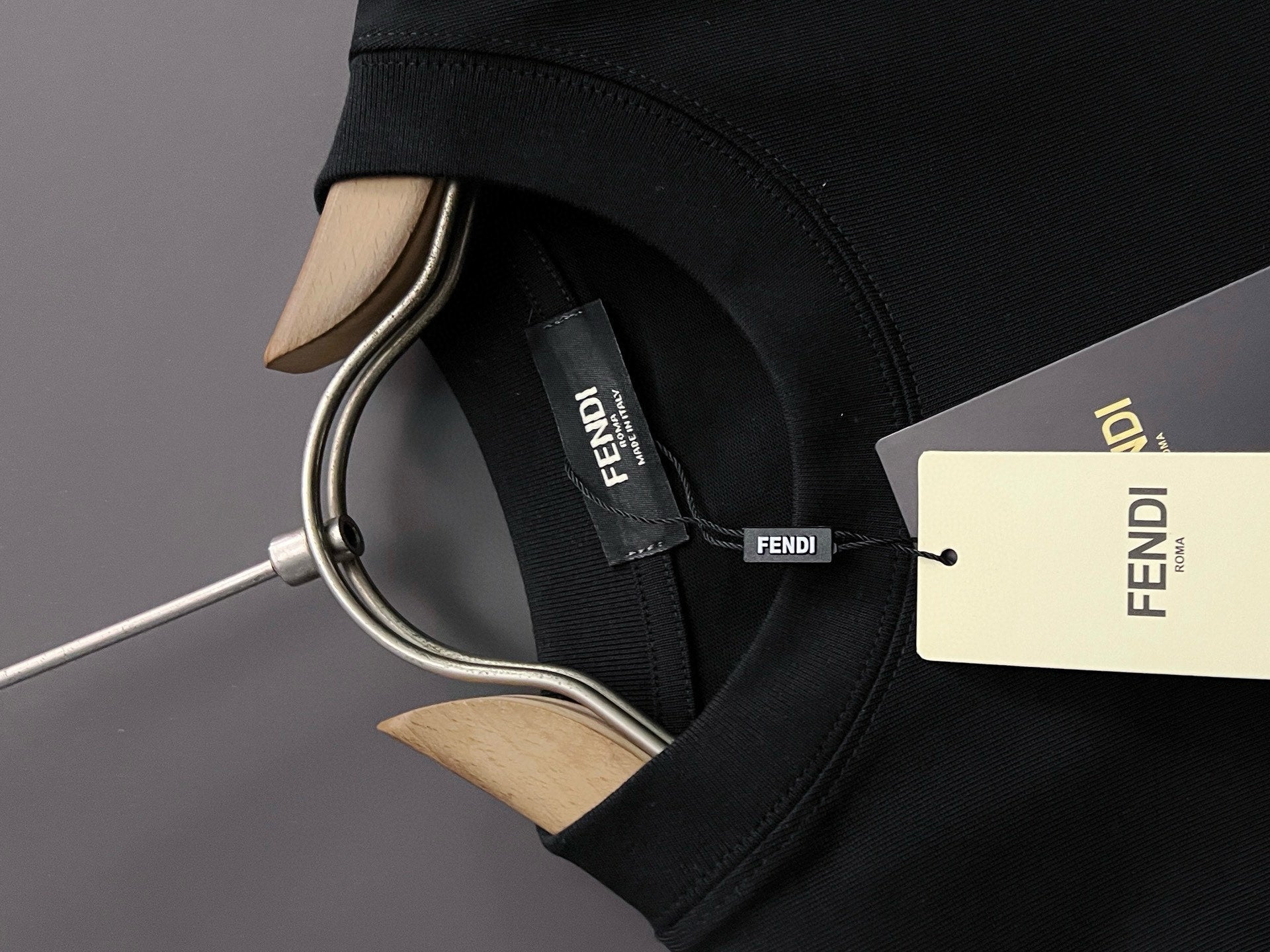 LuxluxHouse Best Quality Clothes Fendi T-shirt