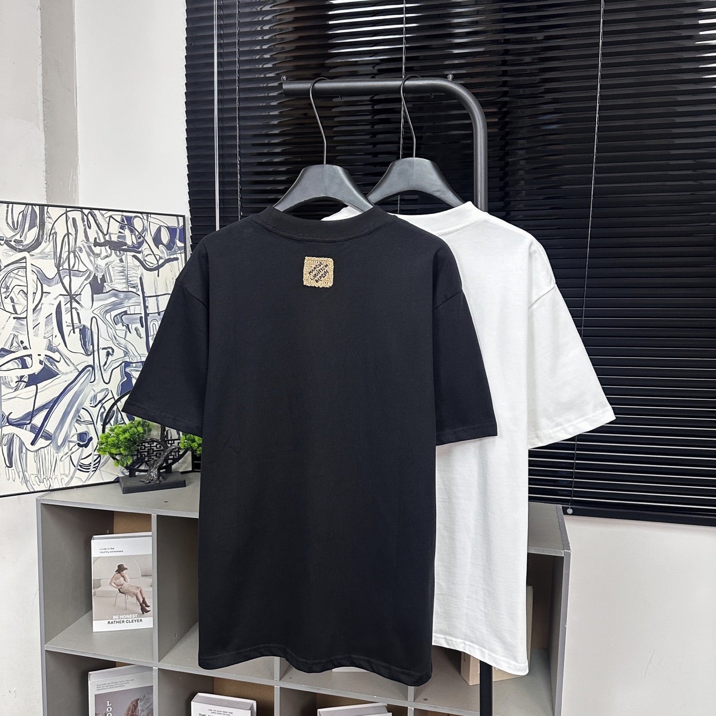 LuxluxHouse Best Quality Clothes T-shirt Louis Vuitton