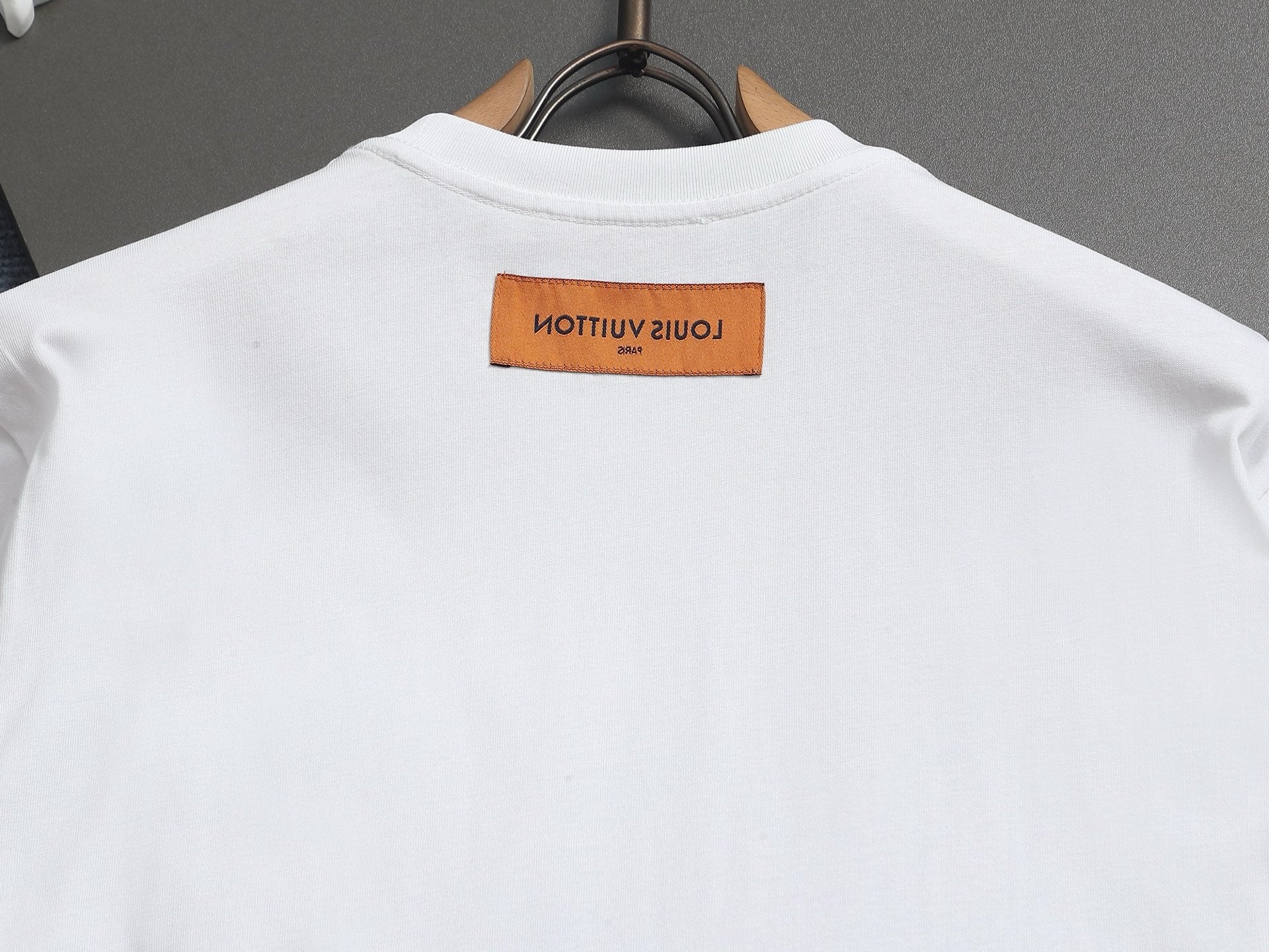 LuxluxHouse Best Quality Clothes T-shirt Louis Vuitton