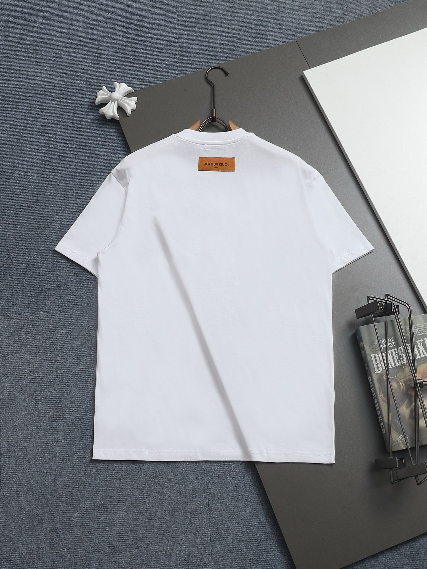 LuxluxHouse Best Quality Clothes T-shirt Louis Vuitton