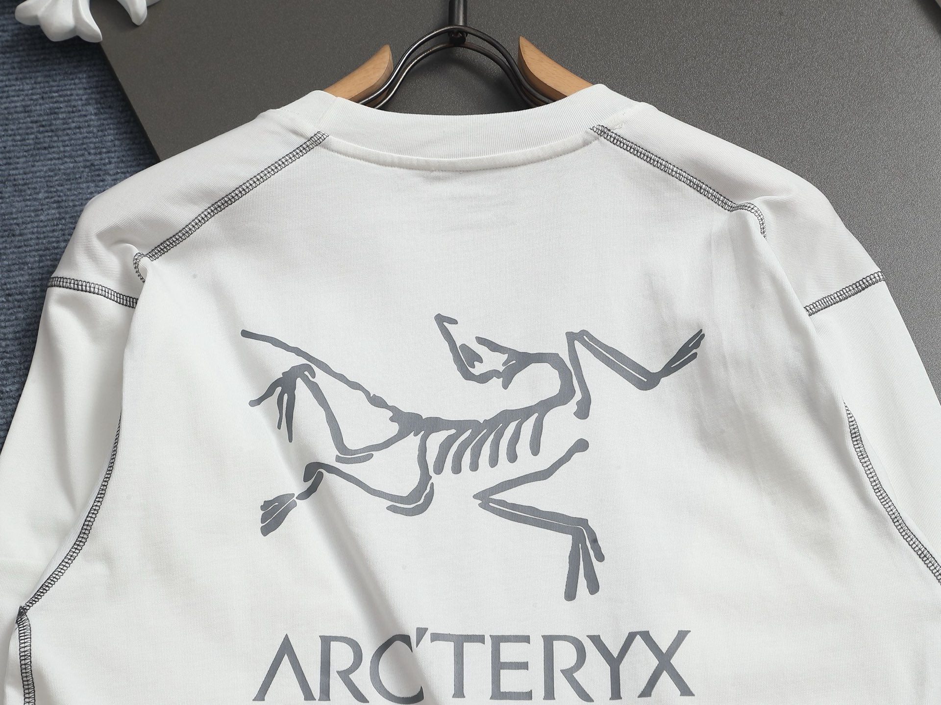 LuxluxHouse Best Quality Clothes T-shirt Arcteryx