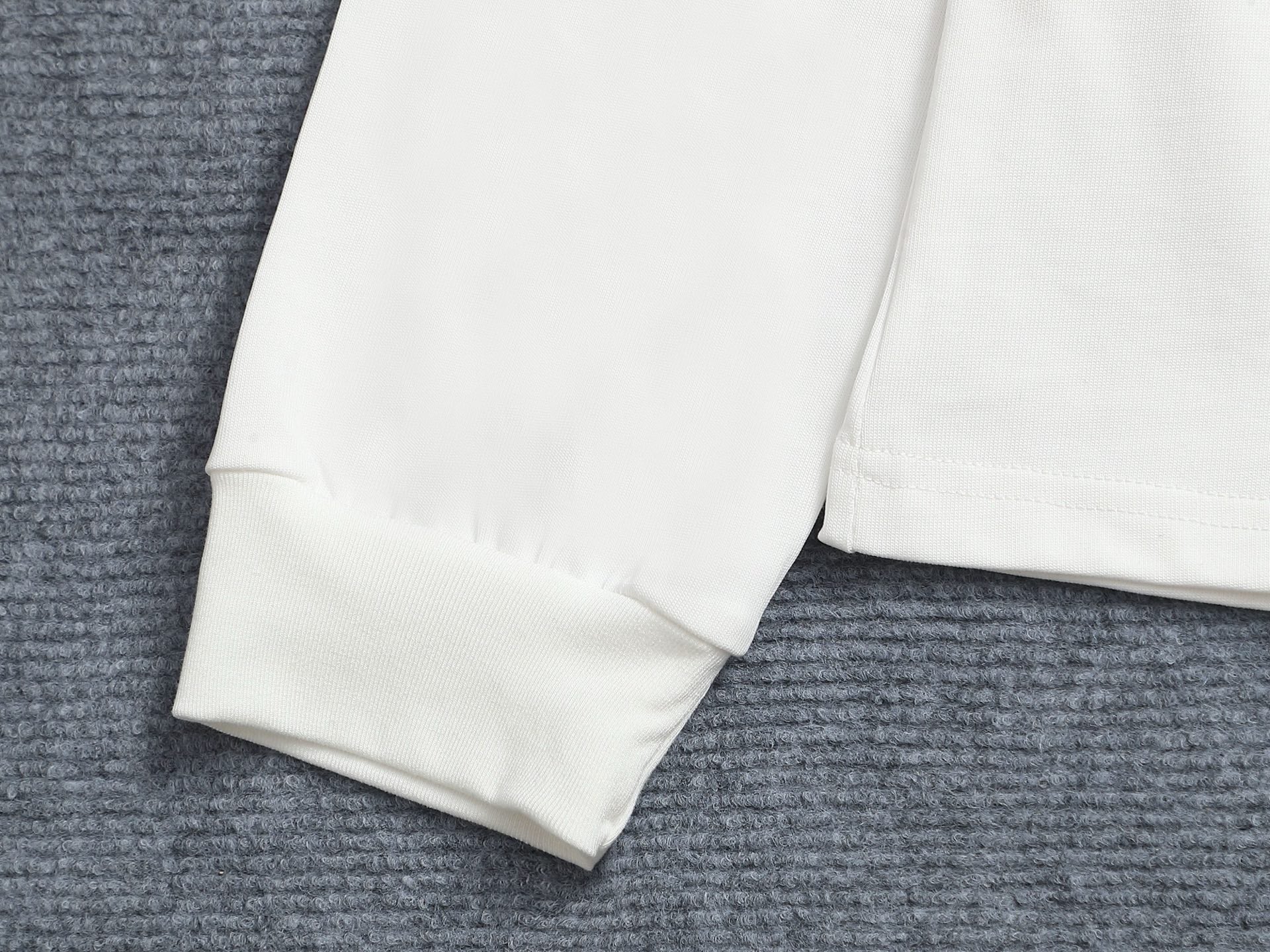 LuxluxHouse Best Quality Clothes T-shirt Arcteryx