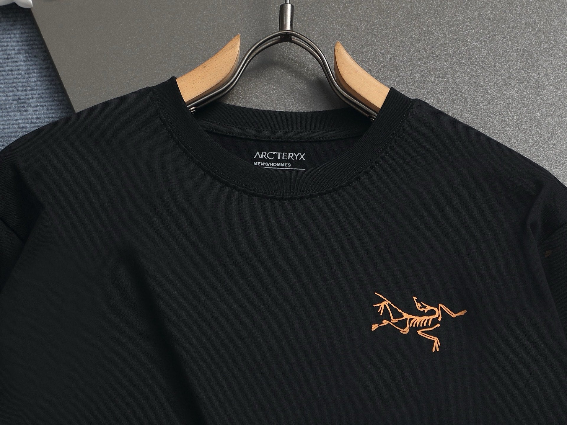 LuxluxHouse Best Quality Clothes T-shirt Arcteryx