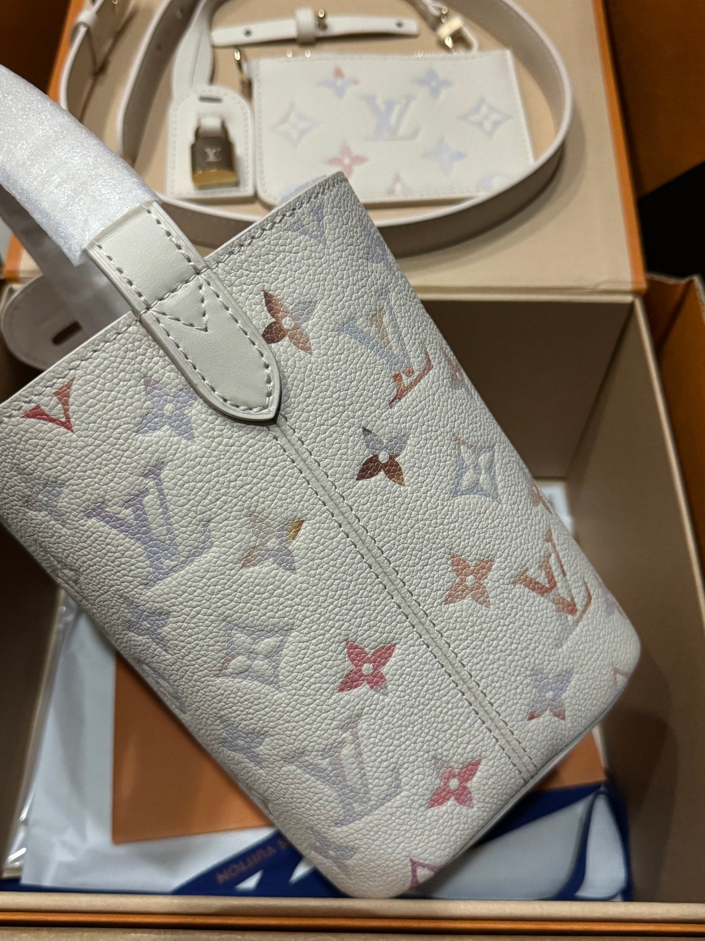 LuxluxHouse Best Quality Bags Louis Vuitton