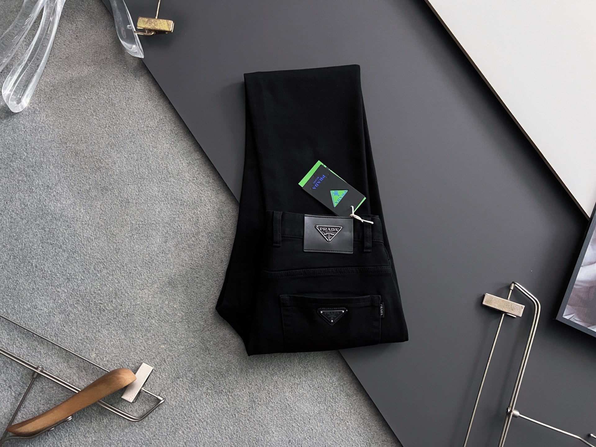 LuxluxHouse Best Quality Clothes Pants Prada