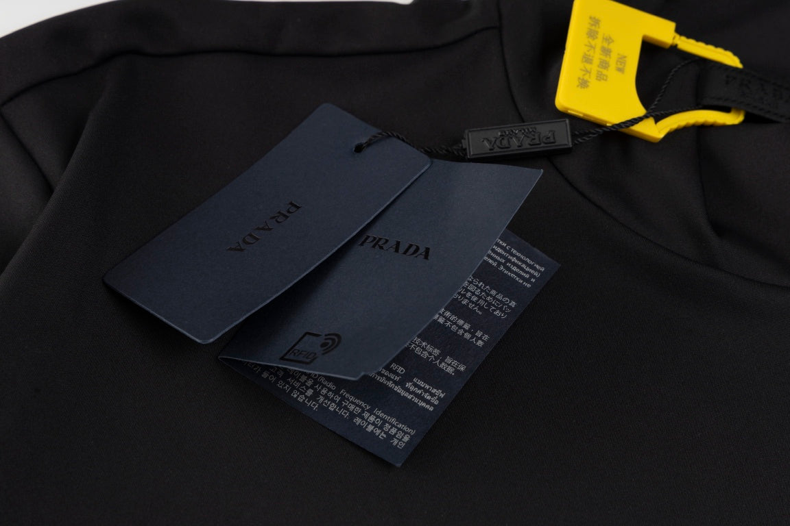 LuxluxHouse Best Quality Clothes T-shirt Prada