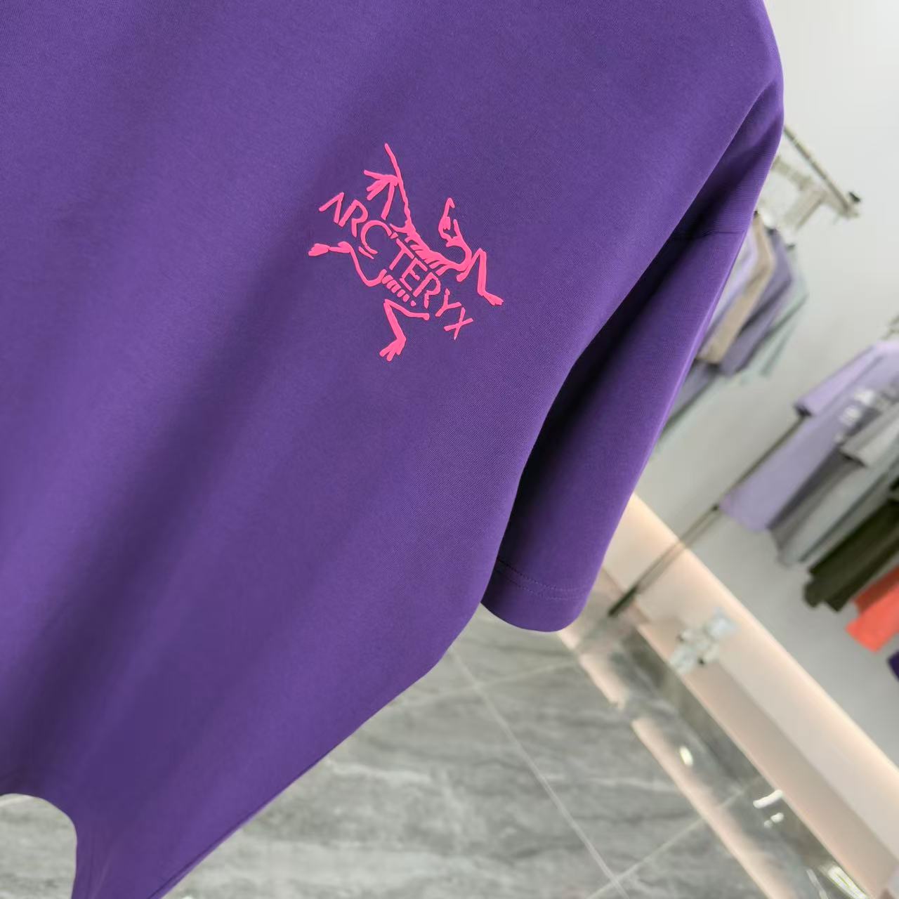 LuxluxHouse Best Quality Clothes T-shirt Arcteryx