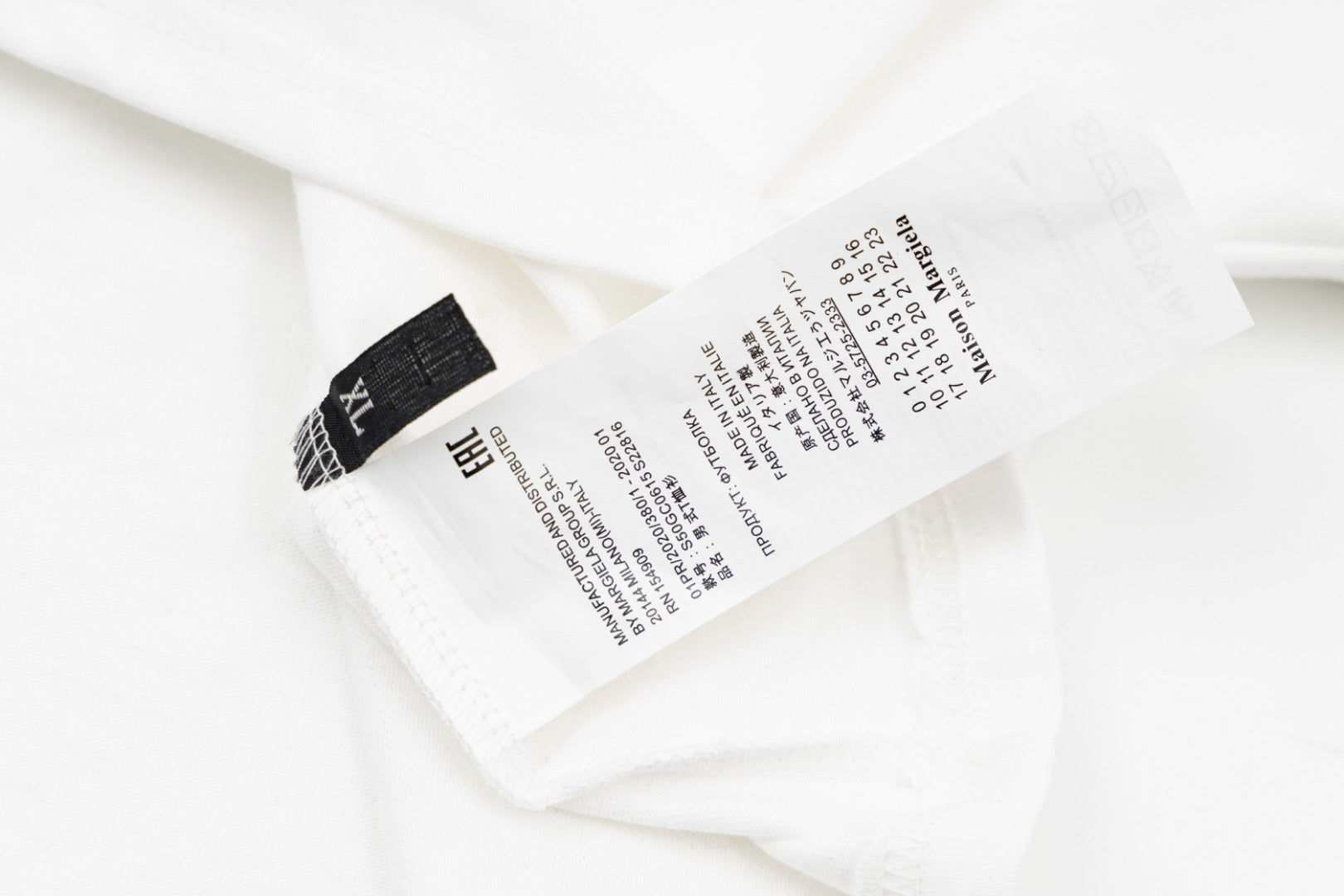 LuxluxHouse Best Quality Clothes T-shirt Chanel & Maison Margiela
