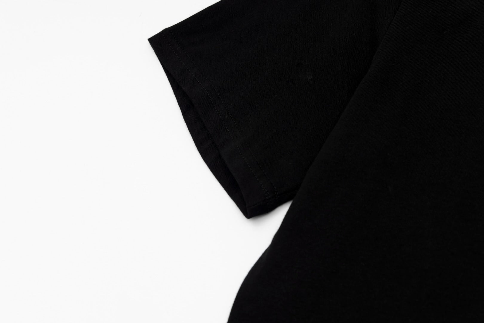 LuxluxHouse Best Quality Clothes T-shirt Chanel & Maison Margiela