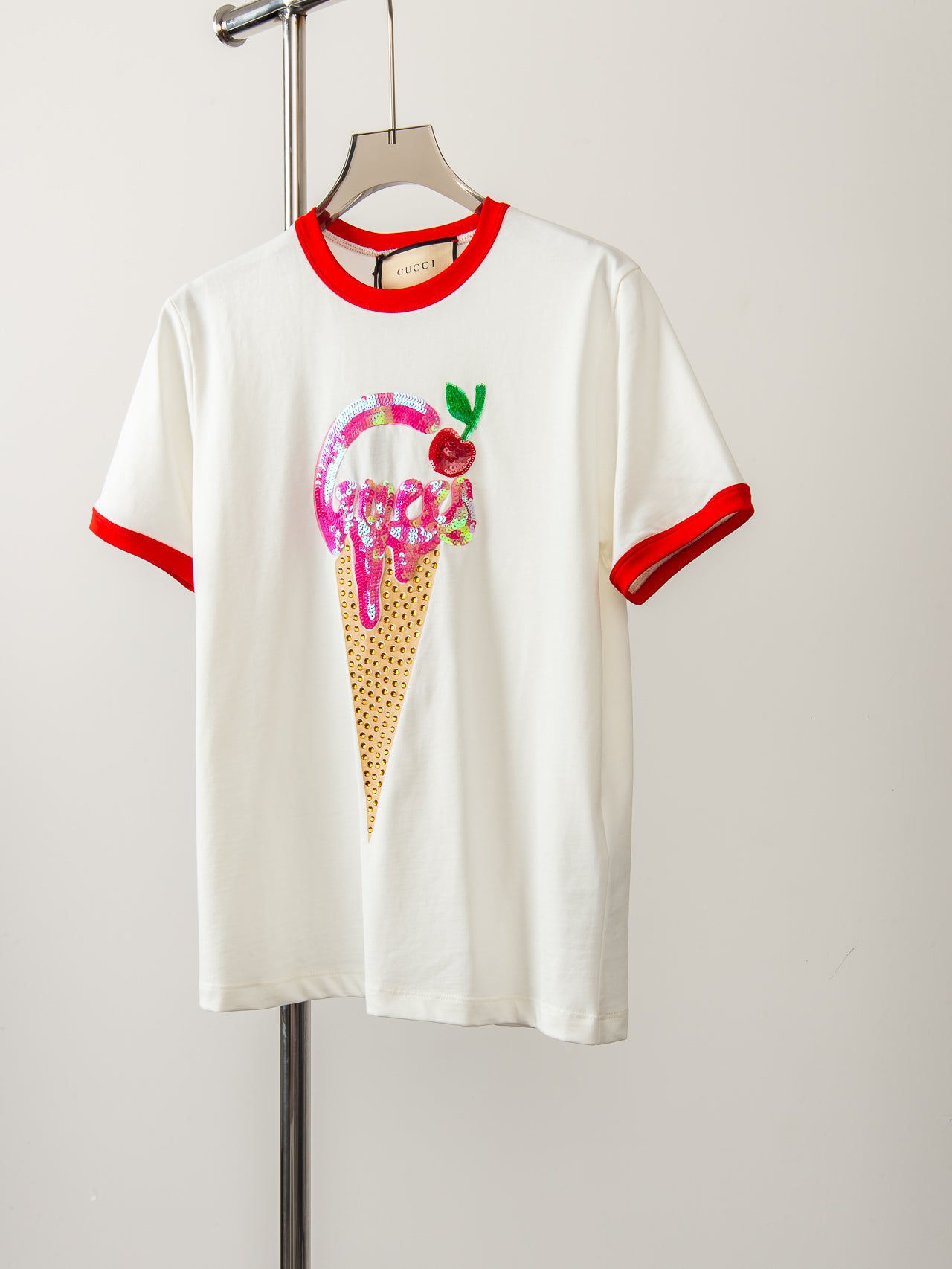 LuxluxHouse Best Quality Clothes T-shirt Chanel & Maison Margiela