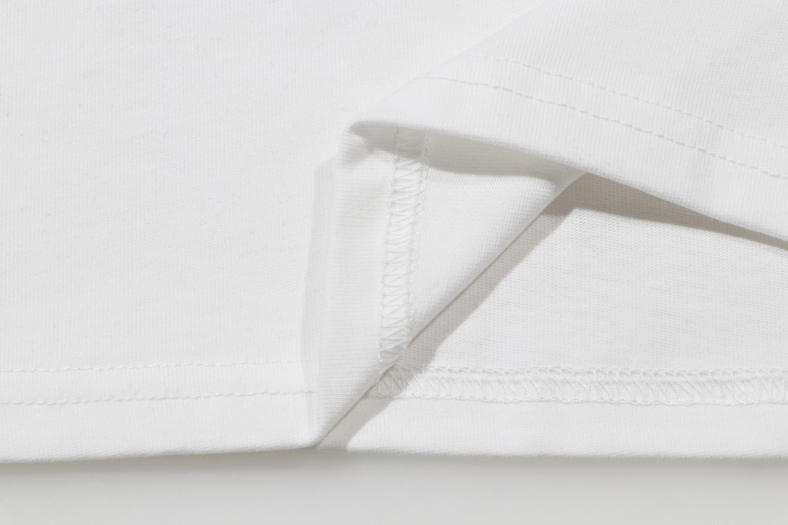 LuxluxHouse Best Quality Clothes T-shirt Chanel & Maison Margiela
