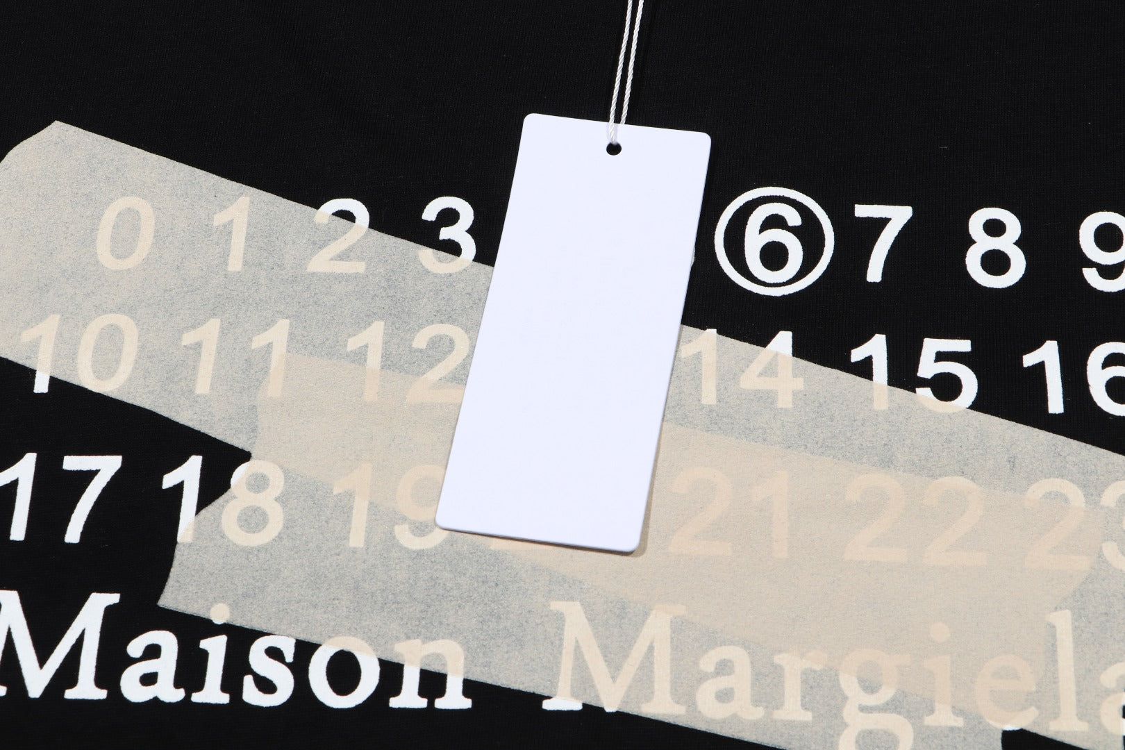 LuxluxHouse Best Quality Clothes T-shirt Chanel & Maison Margiela
