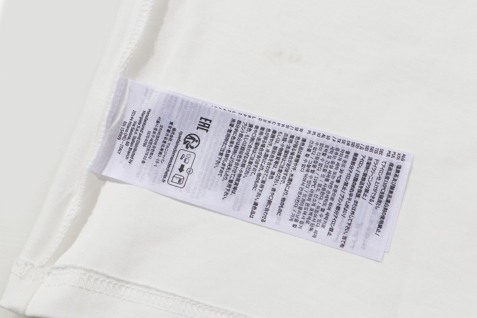 LuxluxHouse Best Quality Clothes T-shirt Chanel & Maison Margiela