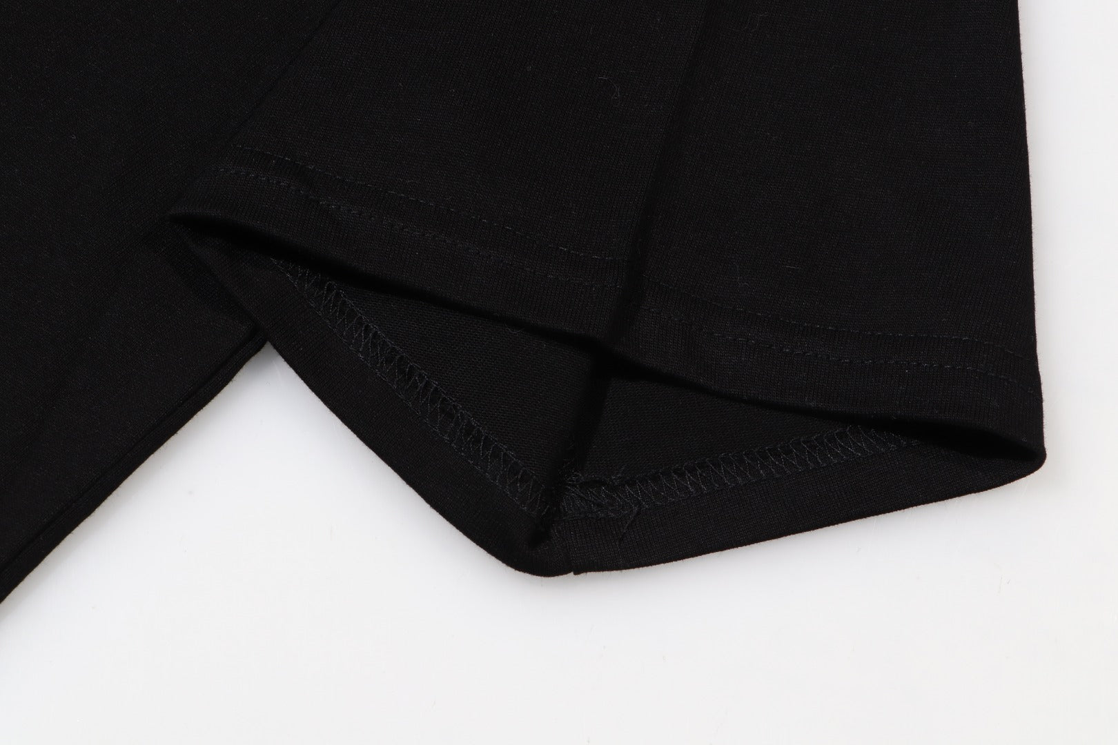 LuxluxHouse Best Quality Clothes T-shirt Chanel & Maison Margiela