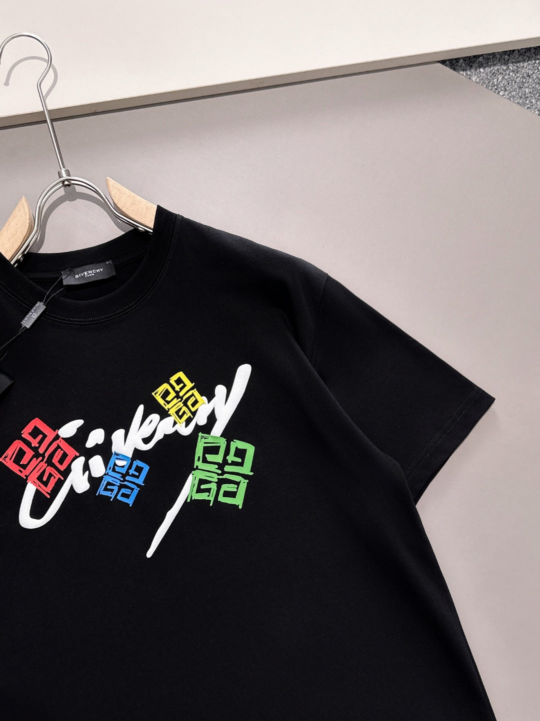 LuxluxHouse Best Quality Clothes Givenchy T-shirt