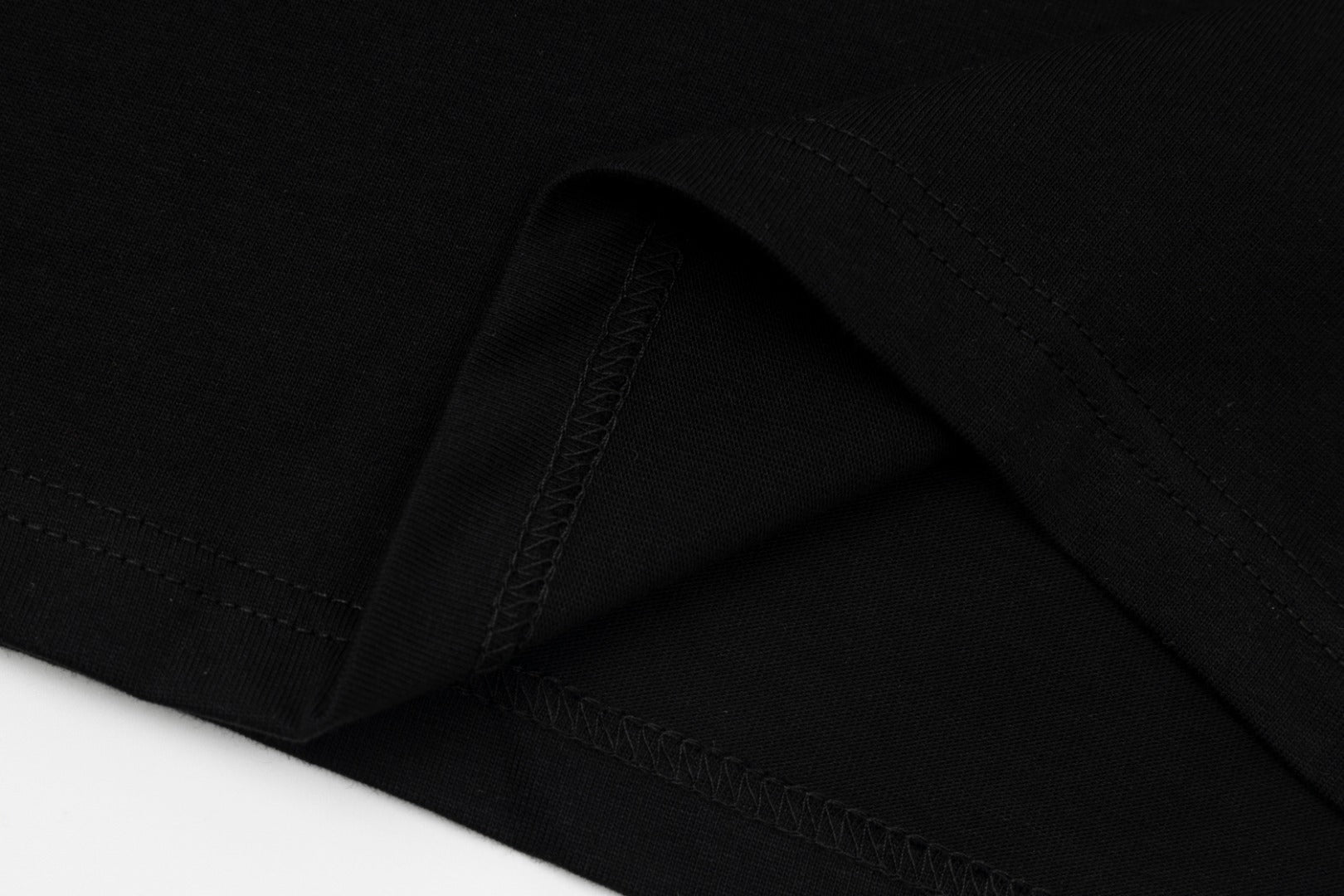 LuxluxHouse Best Quality Clothes T-shirt Chanel & Maison Margiela