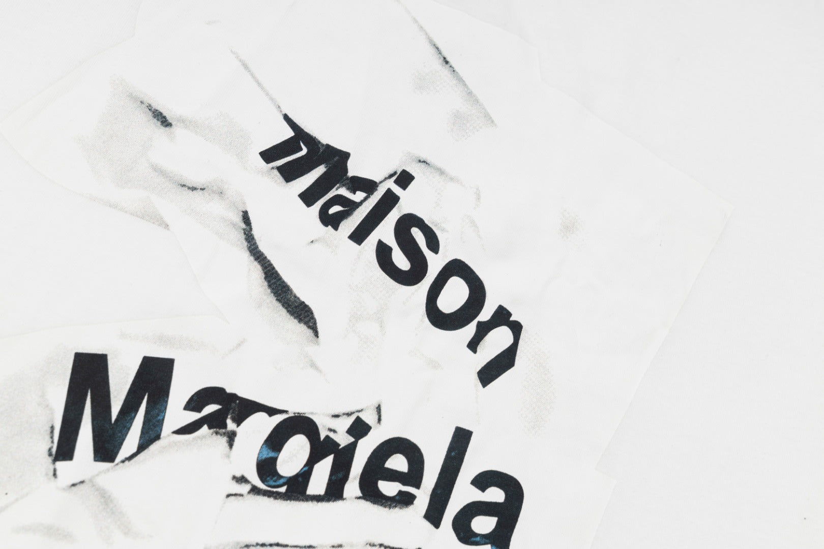 LuxluxHouse Best Quality Clothes T-shirt Chanel & Maison Margiela