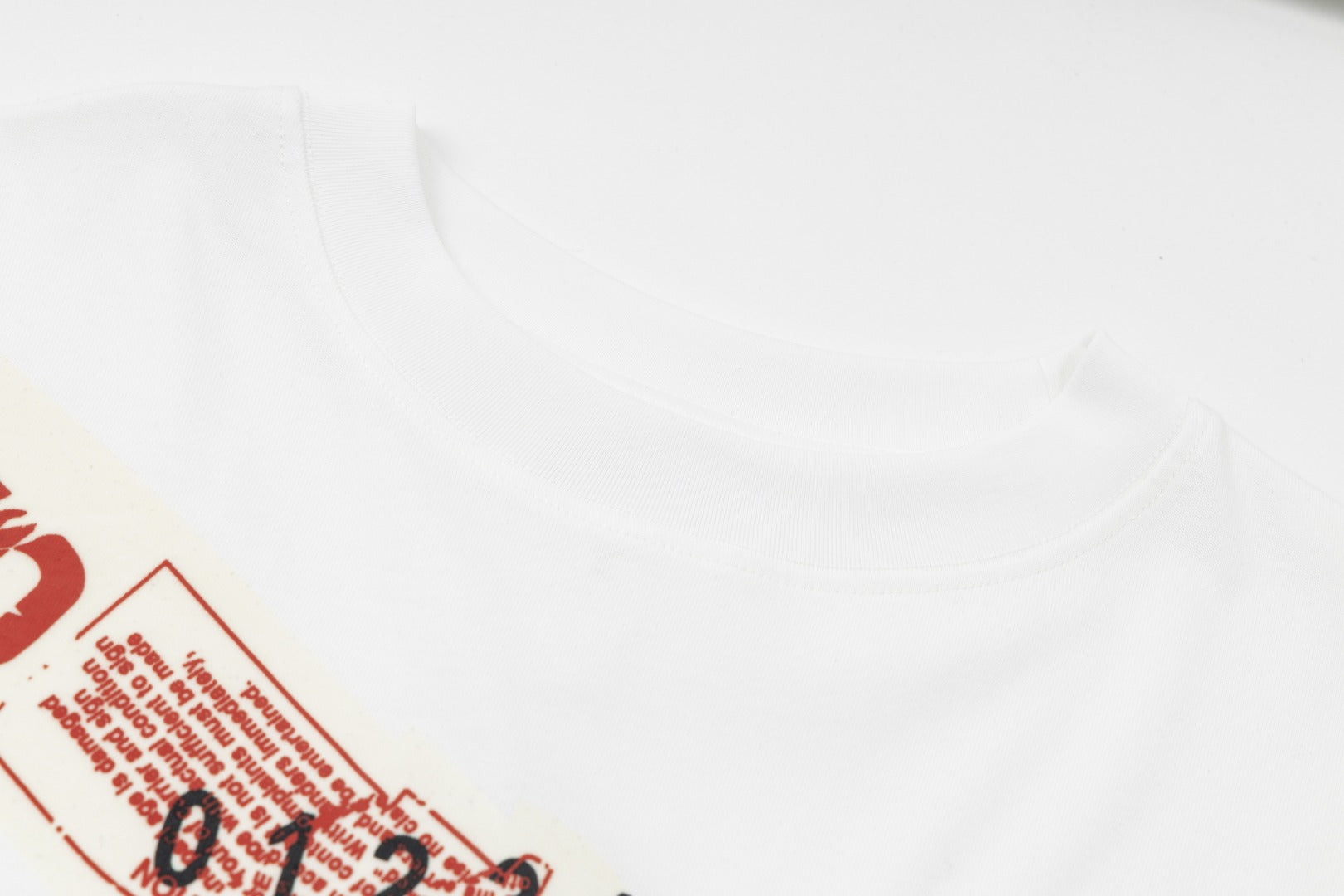 LuxluxHouse Best Quality Clothes T-shirt Chanel & Maison Margiela