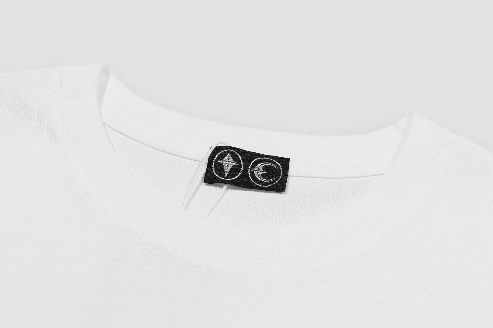 LuxluxHouse Best Quality Clothes T-shirt THUG