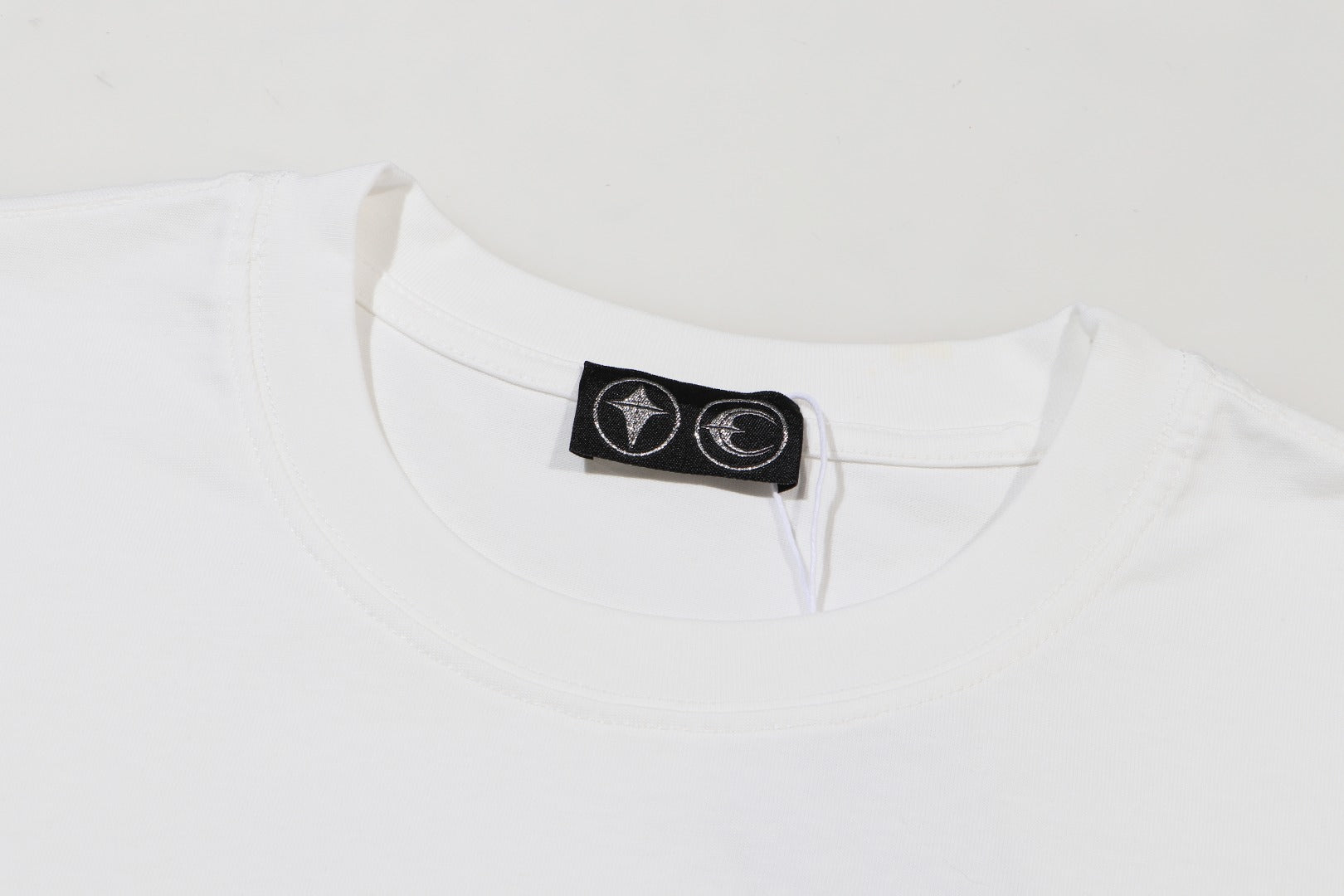 LuxluxHouse Best Quality Clothes T-shirt THUG
