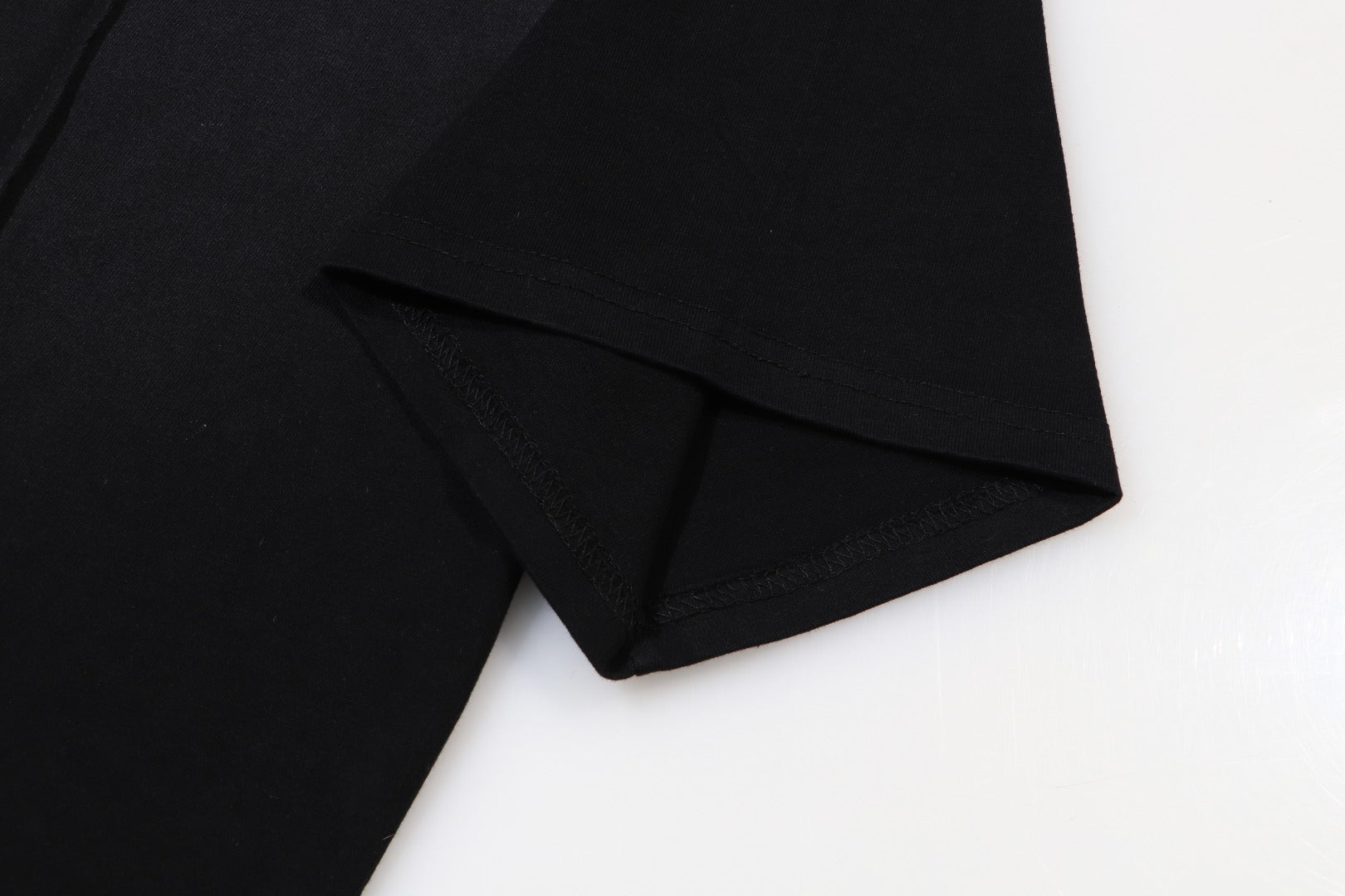 LuxluxHouse Best Quality Clothes T-shirt Chanel & Maison Margiela