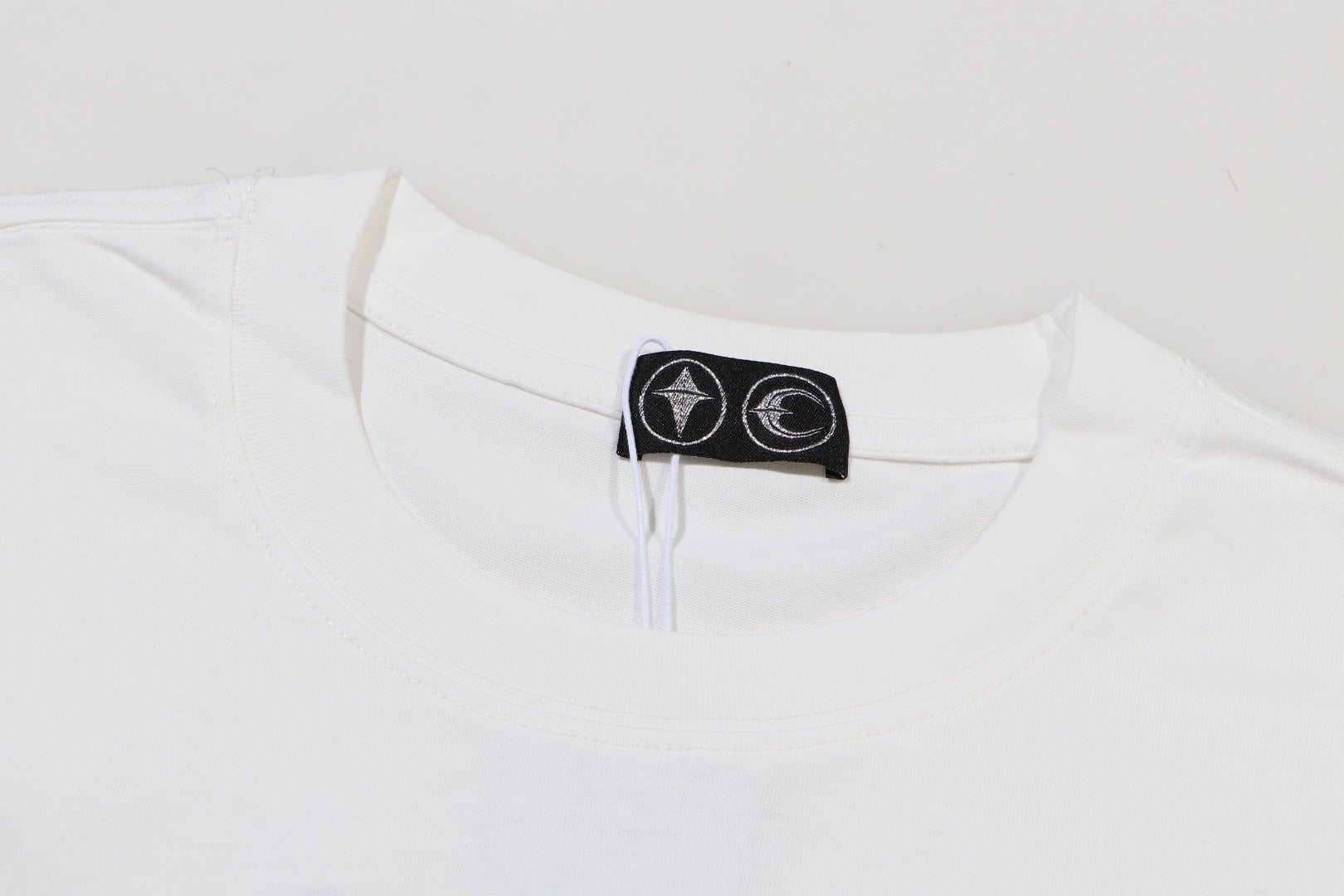 LuxluxHouse Best Quality Clothes T-shirt THUG