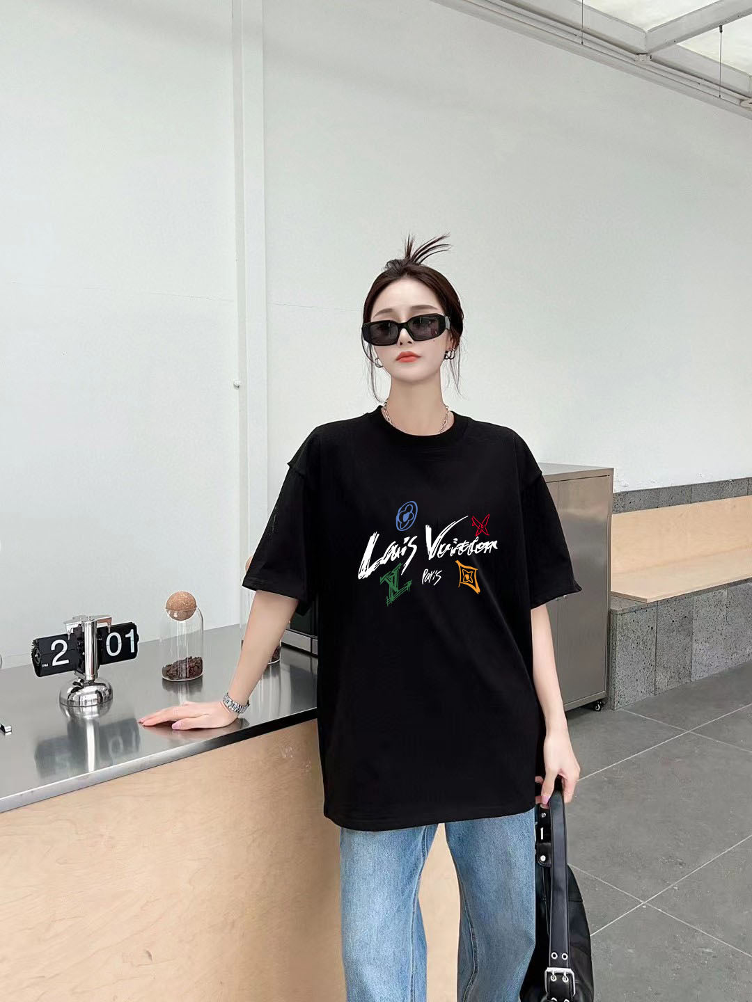 LuxluxHouse Best Quality Clothes T-shirt Louis Vuitton