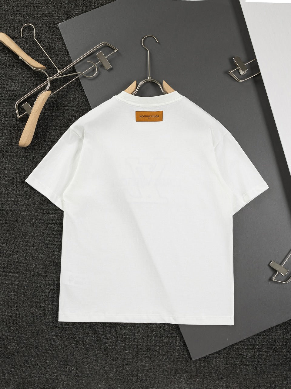 LuxluxHouse Best Quality Clothes T-shirt Louis Vuitton