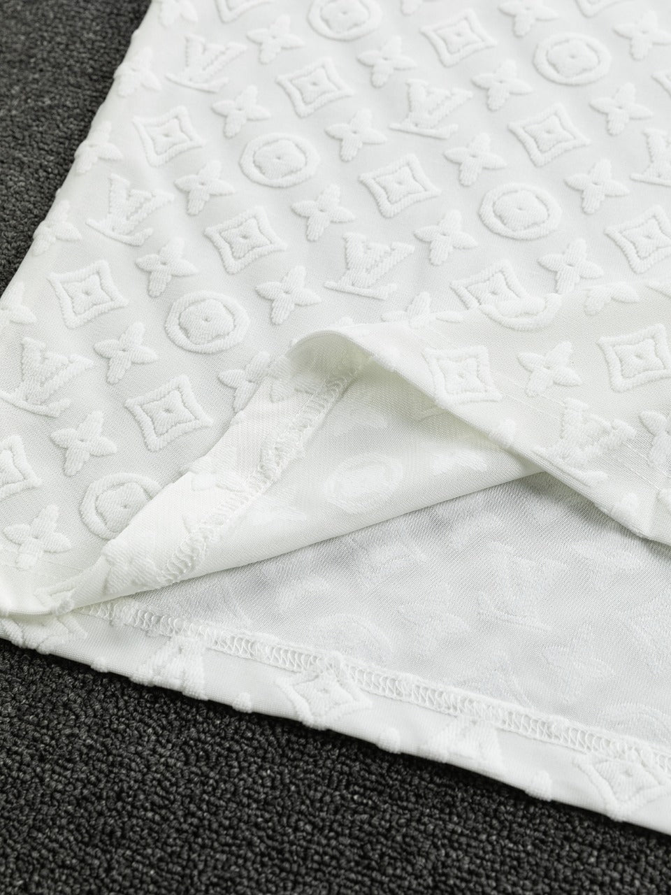LuxluxHouse Best Quality Clothes T-shirt Louis Vuitton