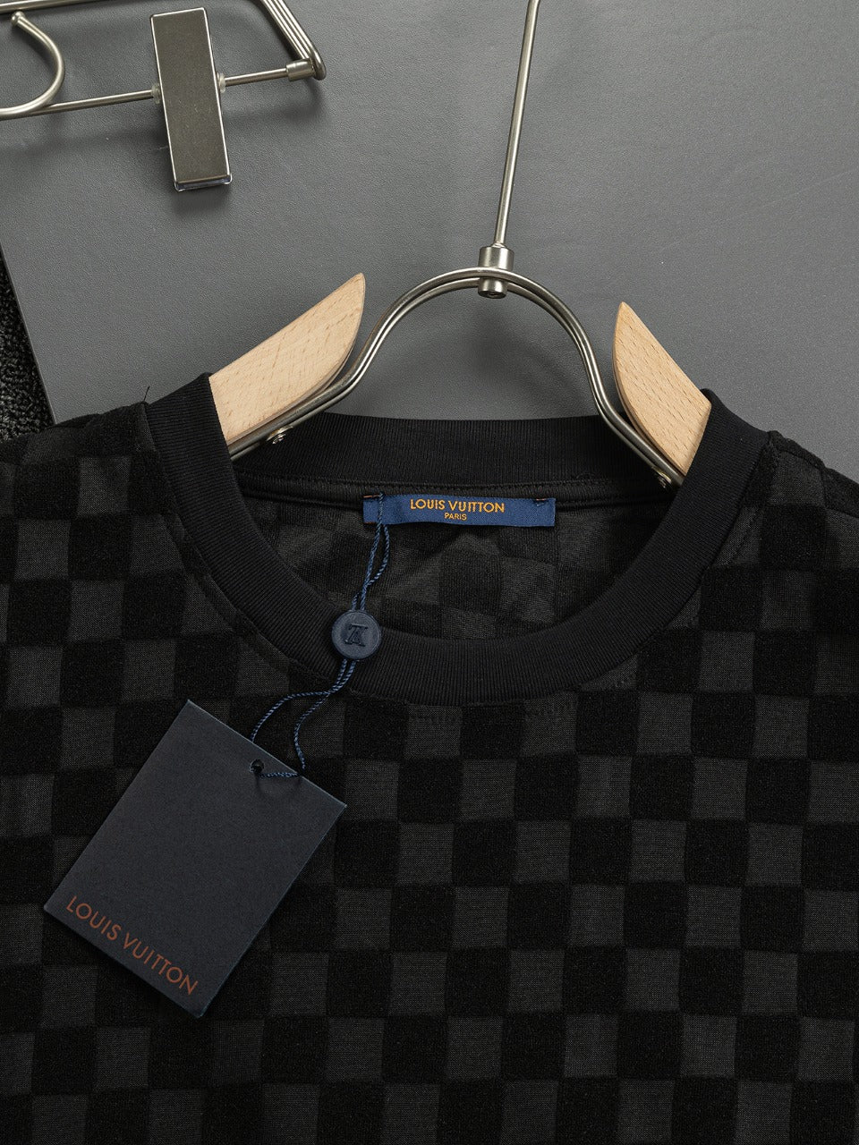 LuxluxHouse Best Quality Clothes T-shirt Louis Vuitton