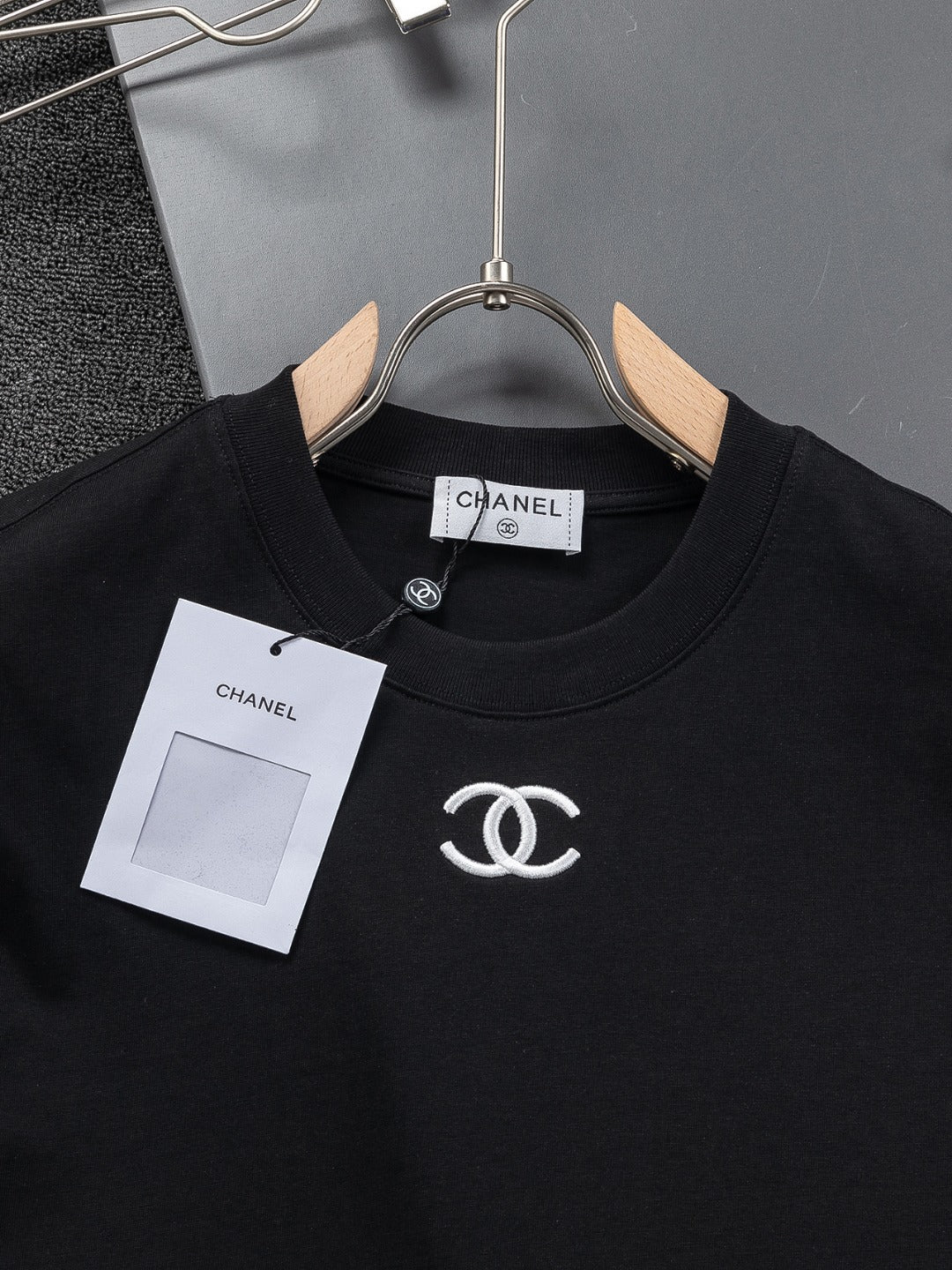 LuxluxHouse Best Quality Clothes T-shirt Chanel & Maison Margiela