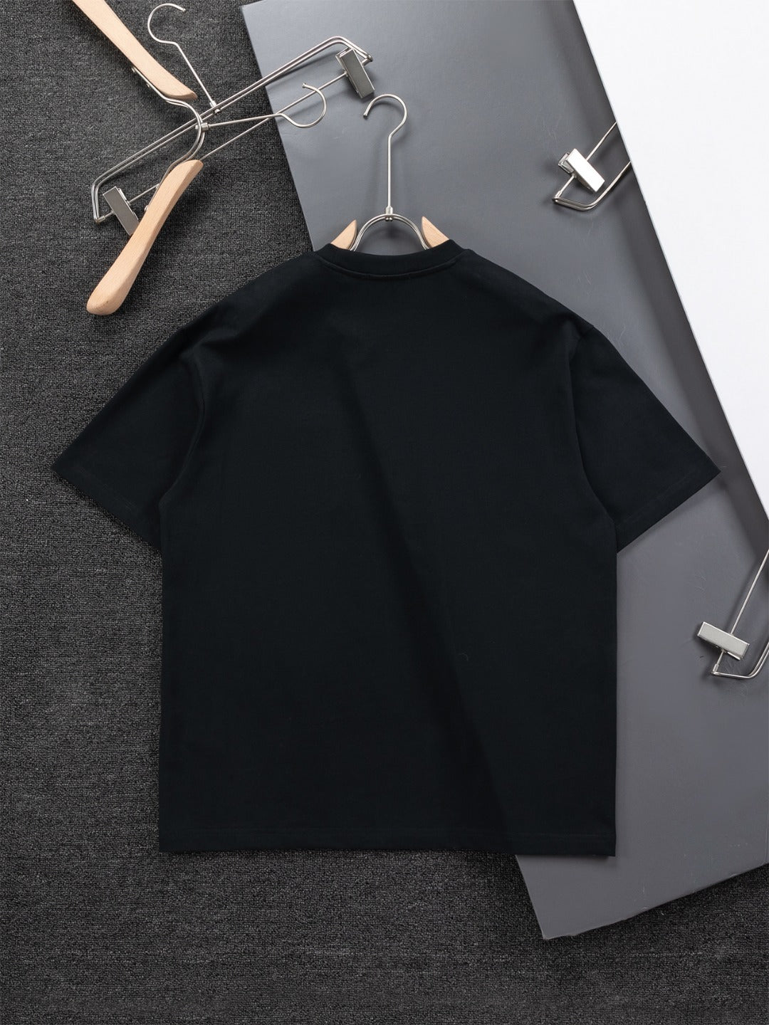 LuxluxHouse Best Quality Clothes Givenchy T-shirt