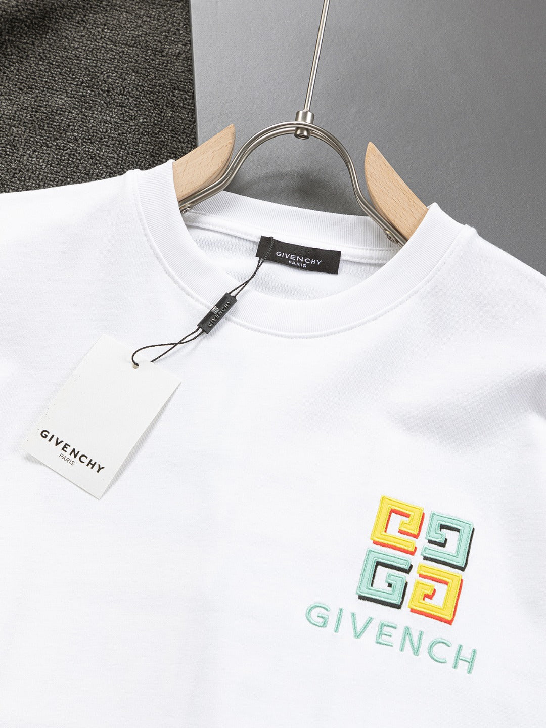 LuxluxHouse Best Quality Clothes Givenchy T-shirt