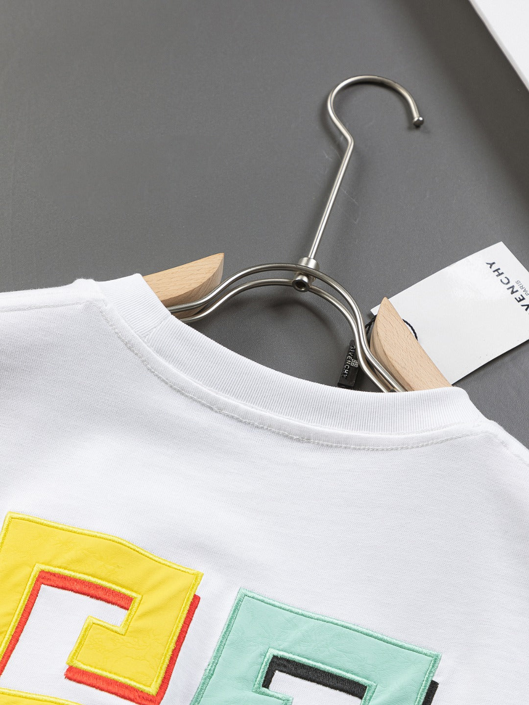 LuxluxHouse Best Quality Clothes Givenchy T-shirt