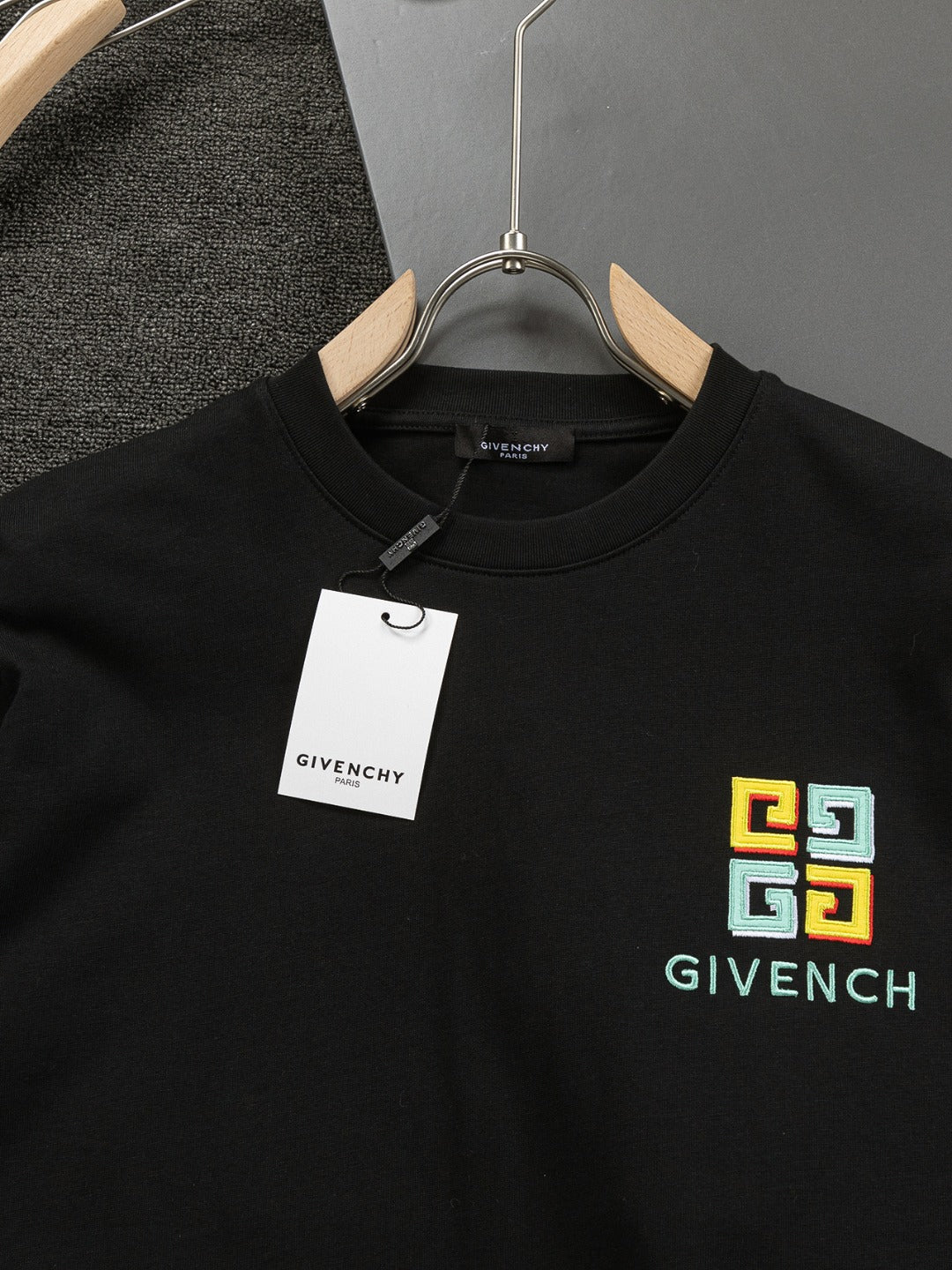 LuxluxHouse Best Quality Clothes Givenchy T-shirt