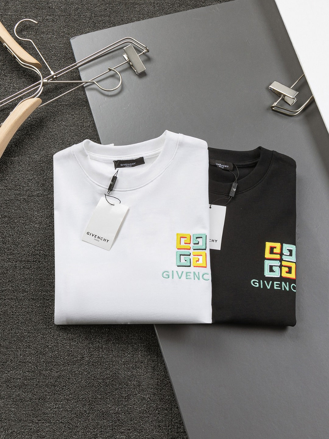 LuxluxHouse Best Quality Clothes Givenchy T-shirt