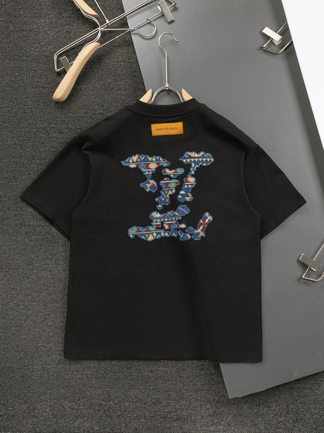 LuxluxHouse Best Quality Clothes T-shirt Louis Vuitton