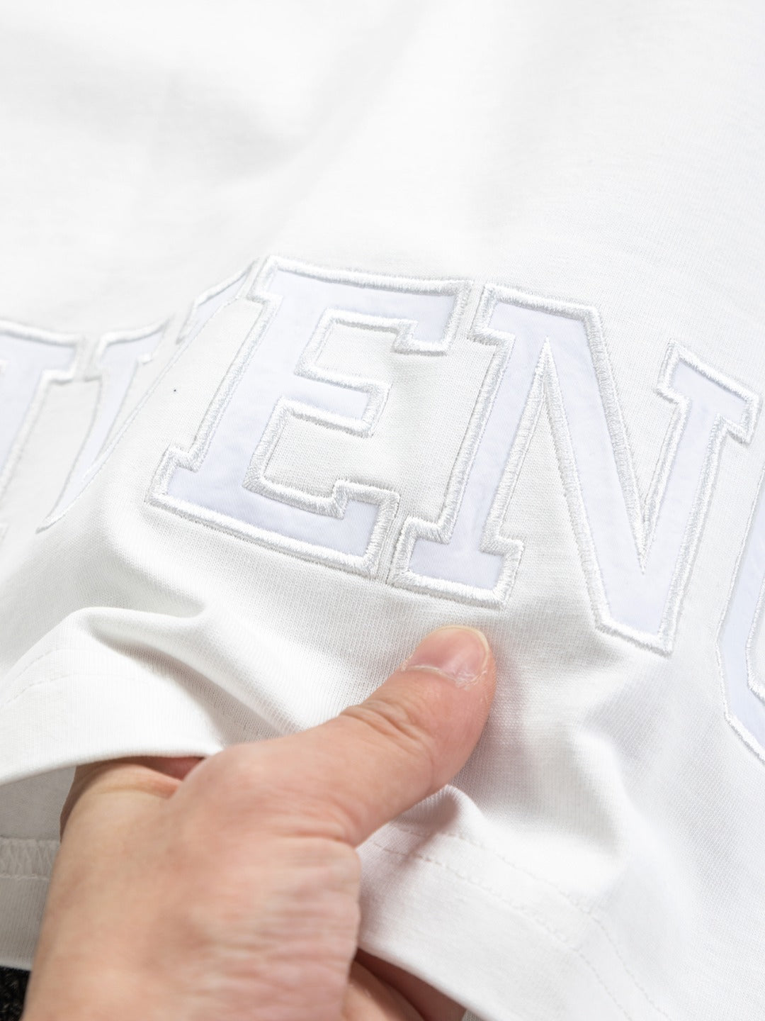 LuxluxHouse Best Quality Clothes Givenchy T-shirt