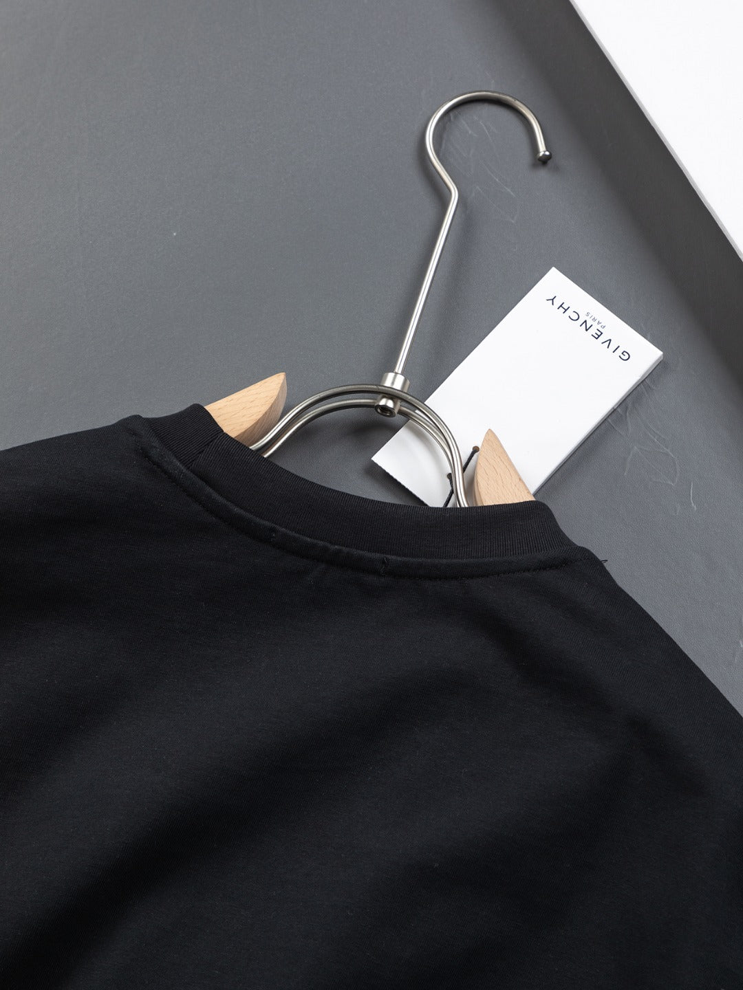 LuxluxHouse Best Quality Clothes Givenchy T-shirt