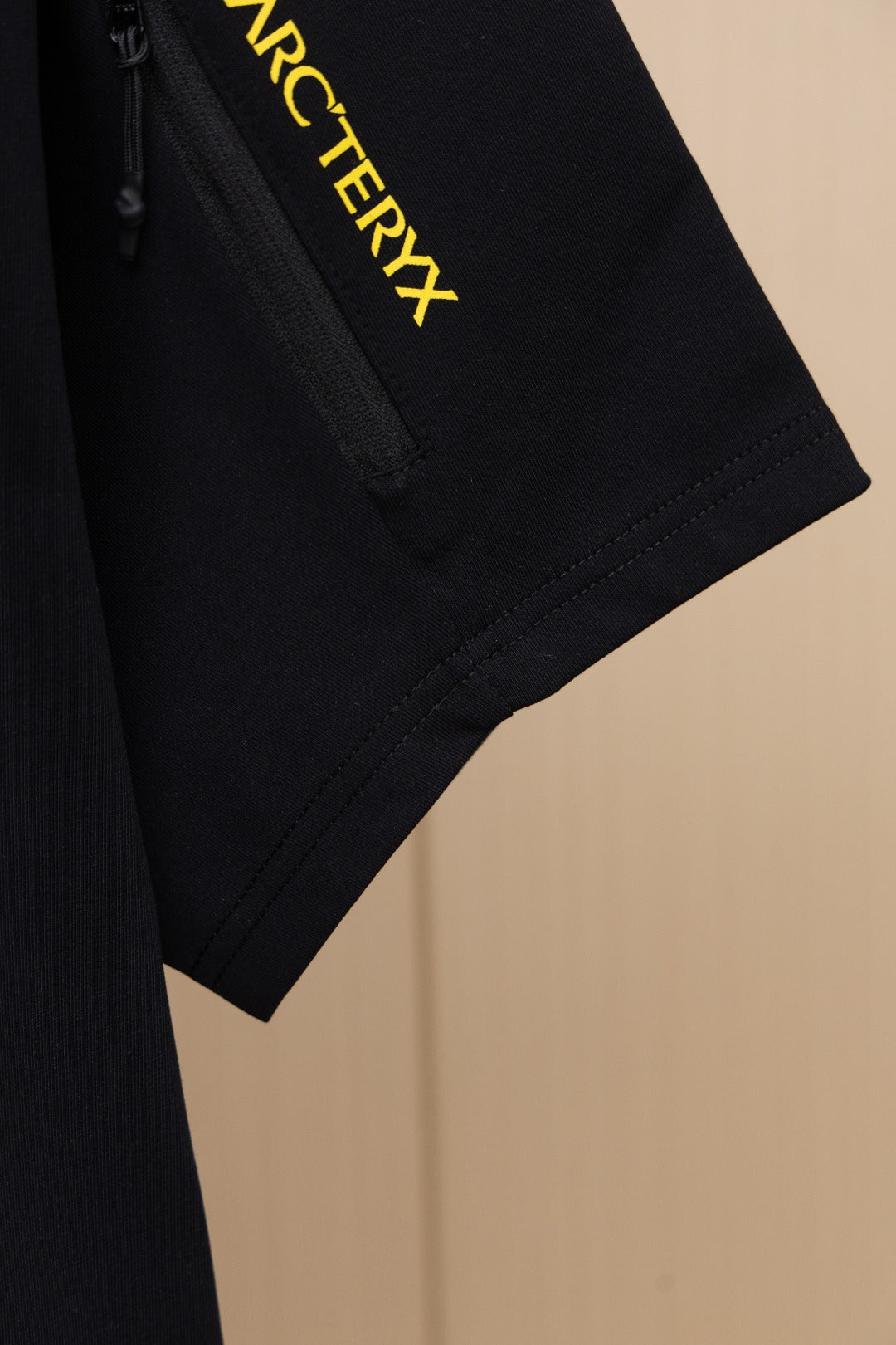 LuxluxHouse Best Quality Clothes T-shirt Arcteryx