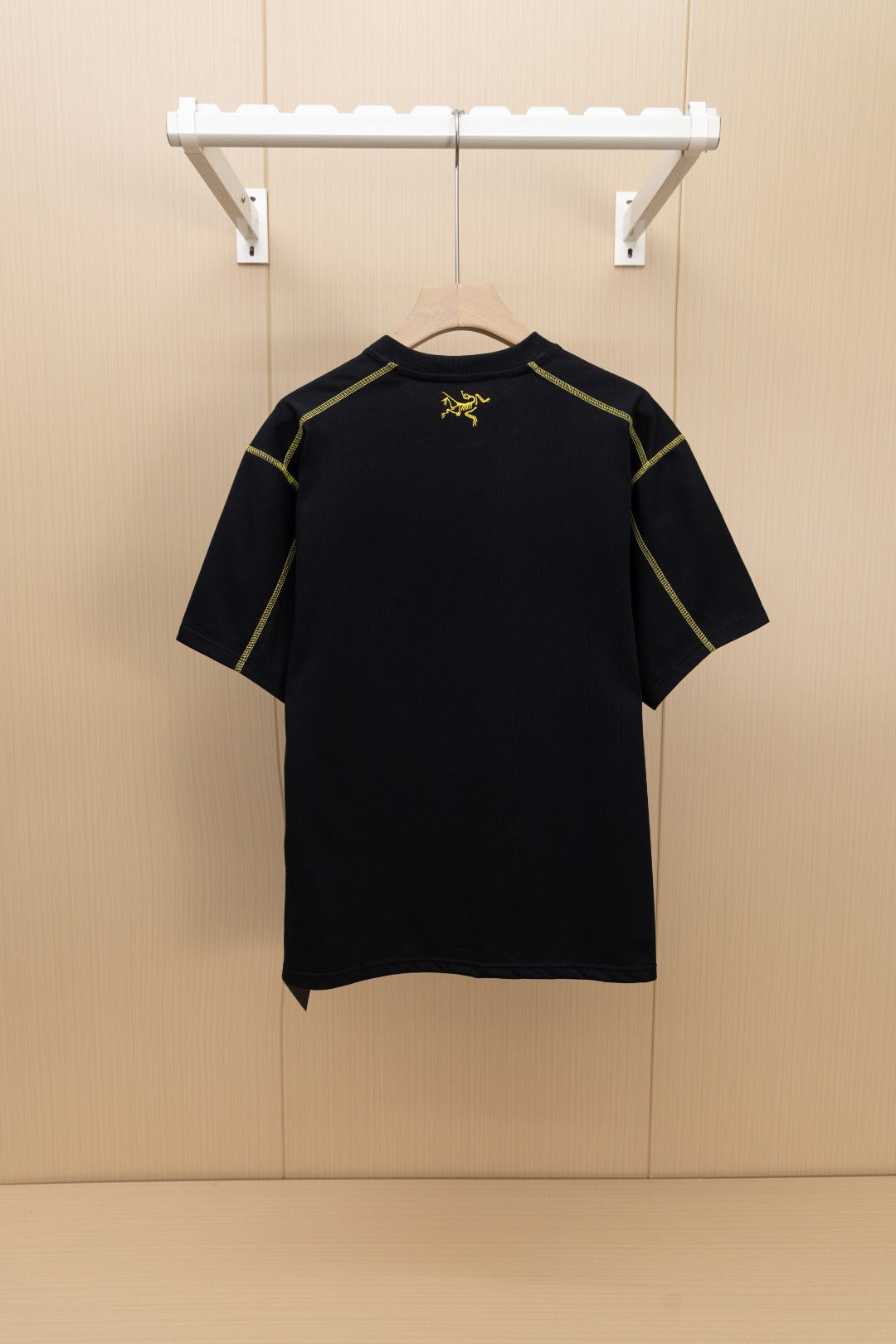 LuxluxHouse Best Quality Clothes T-shirt Arcteryx