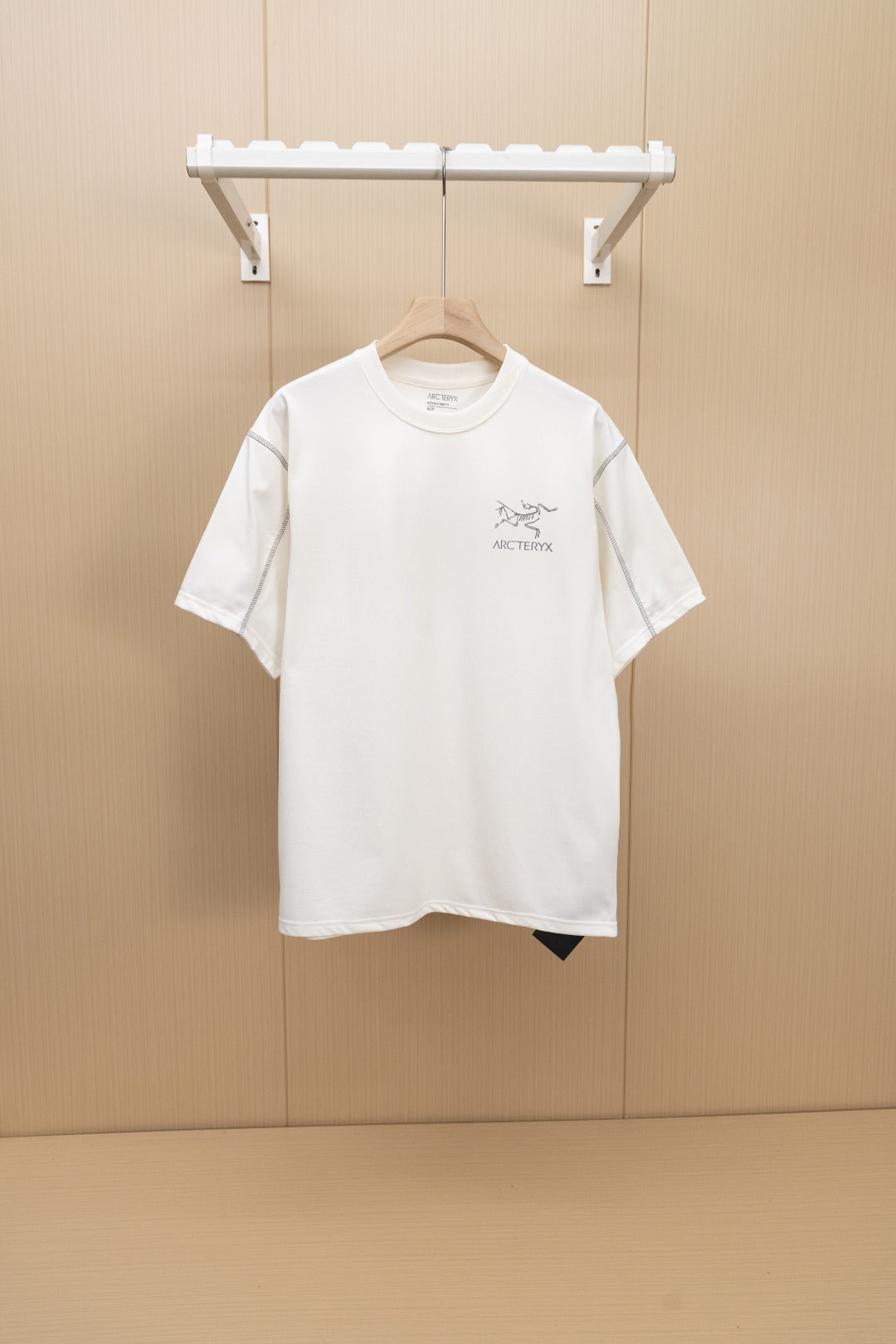 LuxluxHouse Best Quality Clothes T-shirt Arcteryx