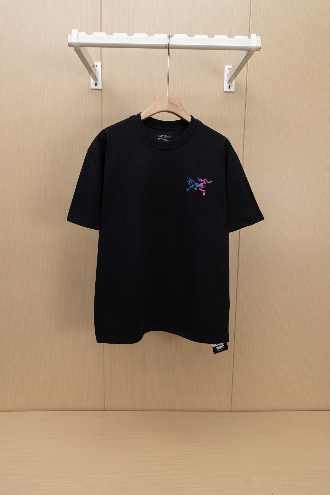 LuxluxHouse Best Quality Clothes T-shirt Arcteryx