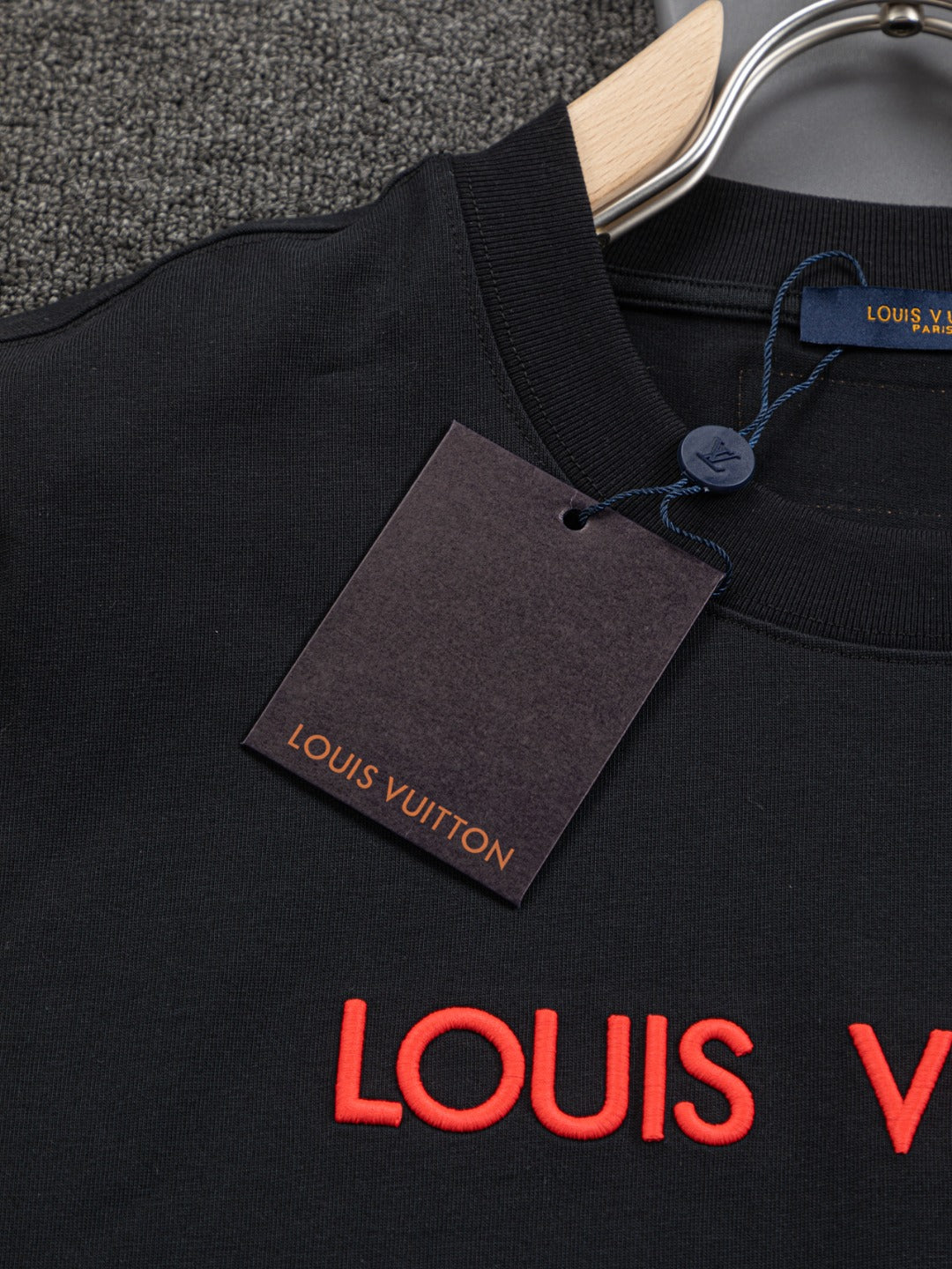 LuxluxHouse Best Quality Clothes T-shirt Louis Vuitton