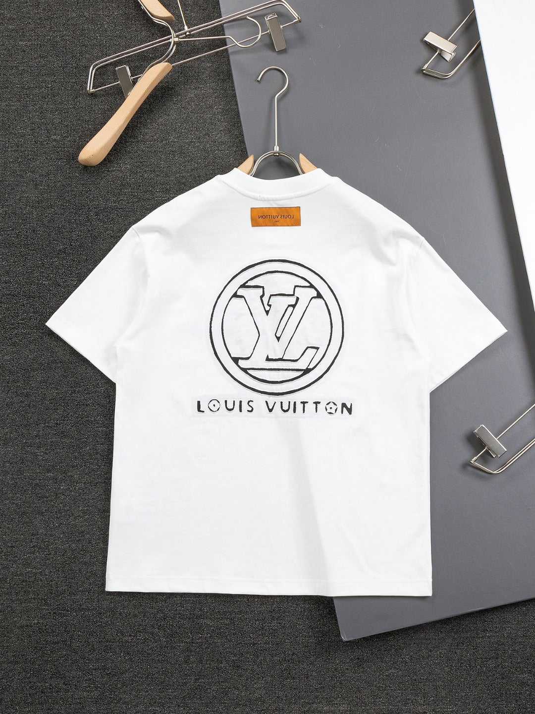 LuxluxHouse Best Quality Clothes T-shirt Louis Vuitton